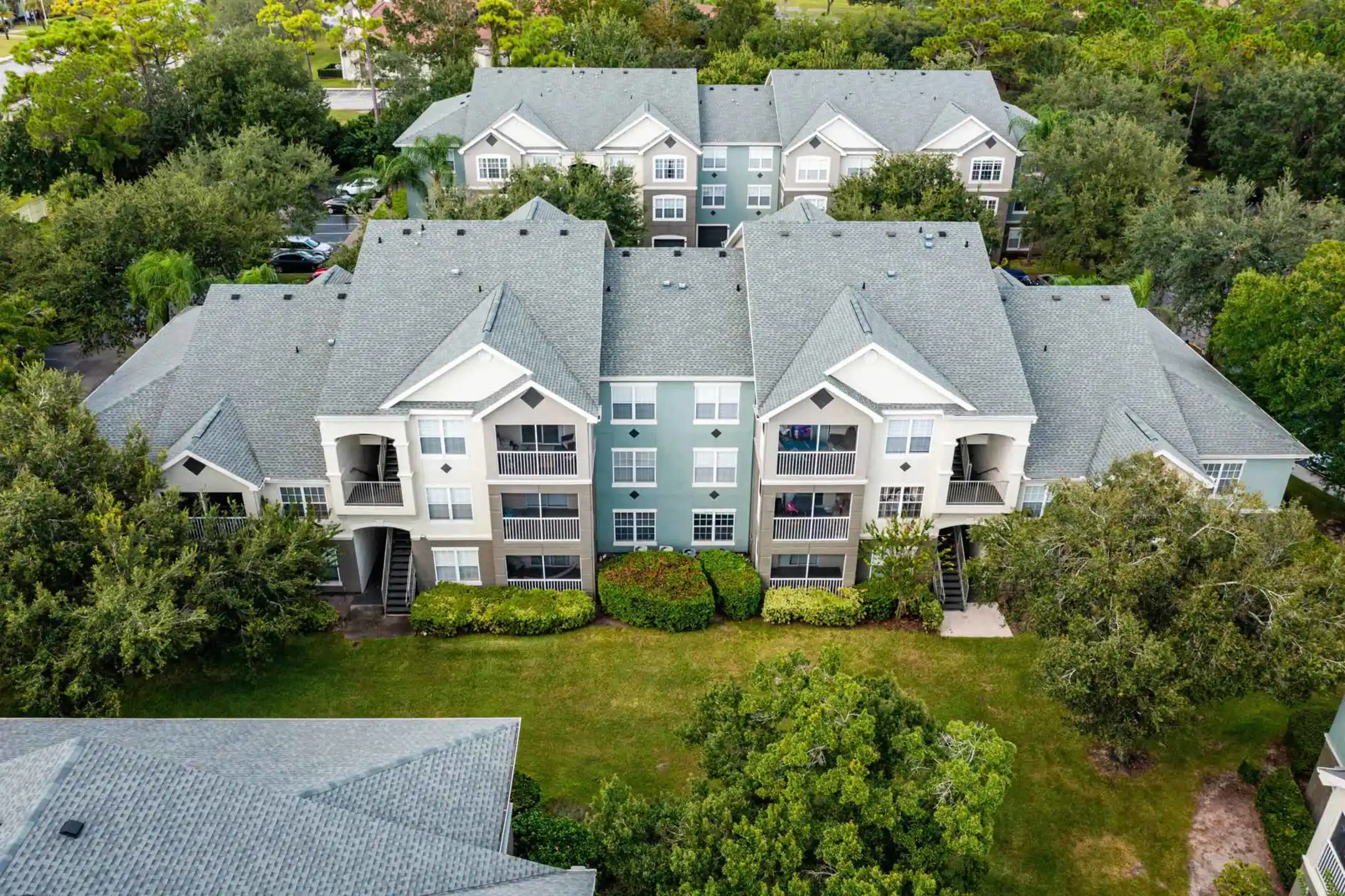 Ashton at Waterford Lakes Apartments Orlando, FL 32828