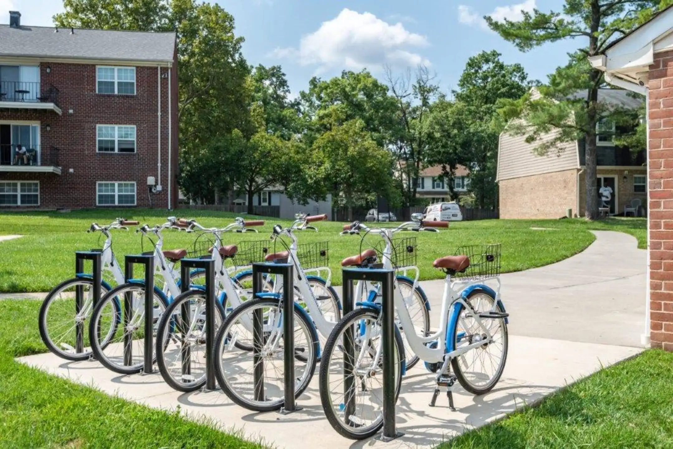 Arbors at Edenbridge Apartment Homes 8309 Arbor Station Way