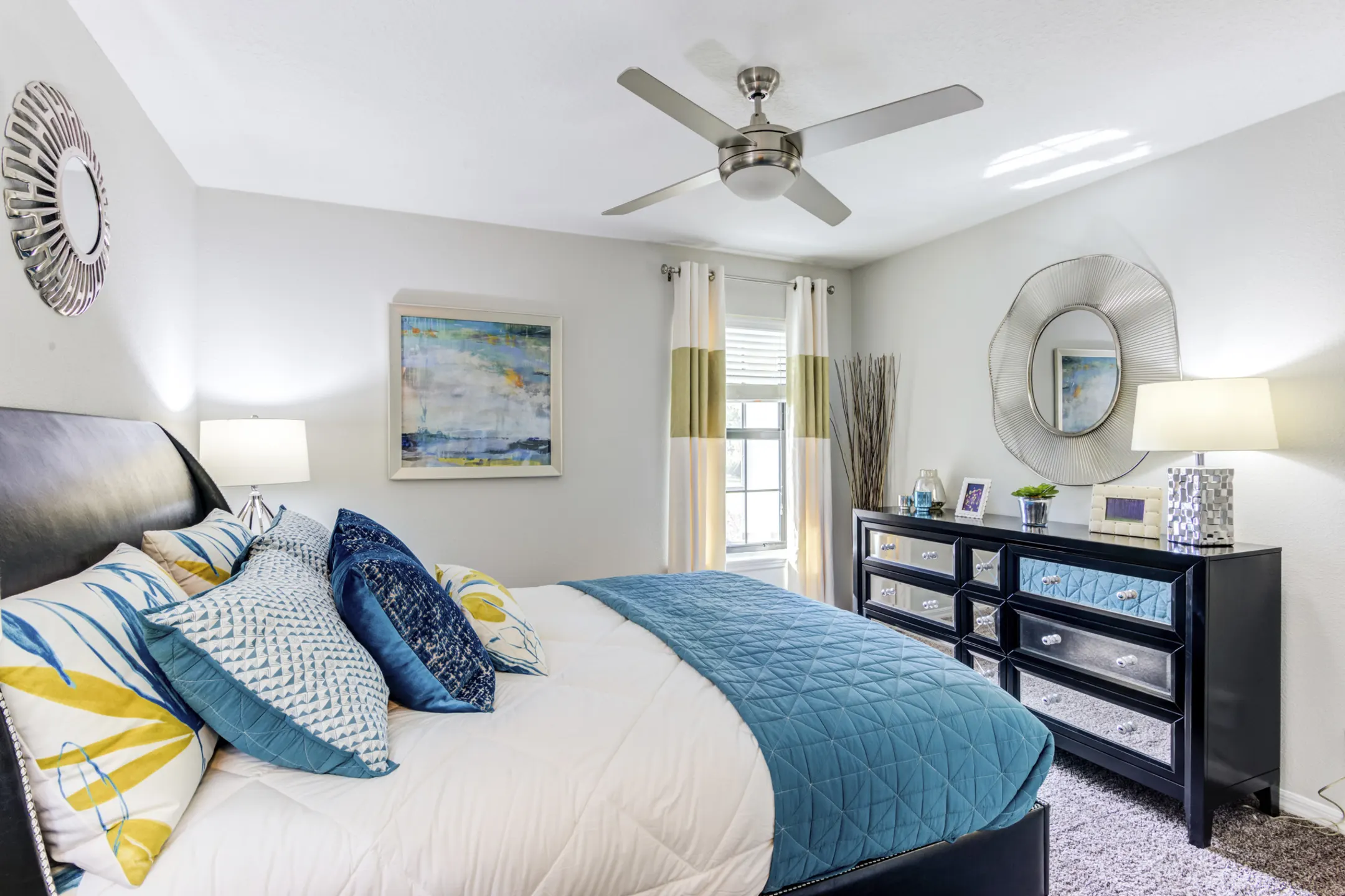 Bedroom - Vue at 1400 - West Palm Beach, FL