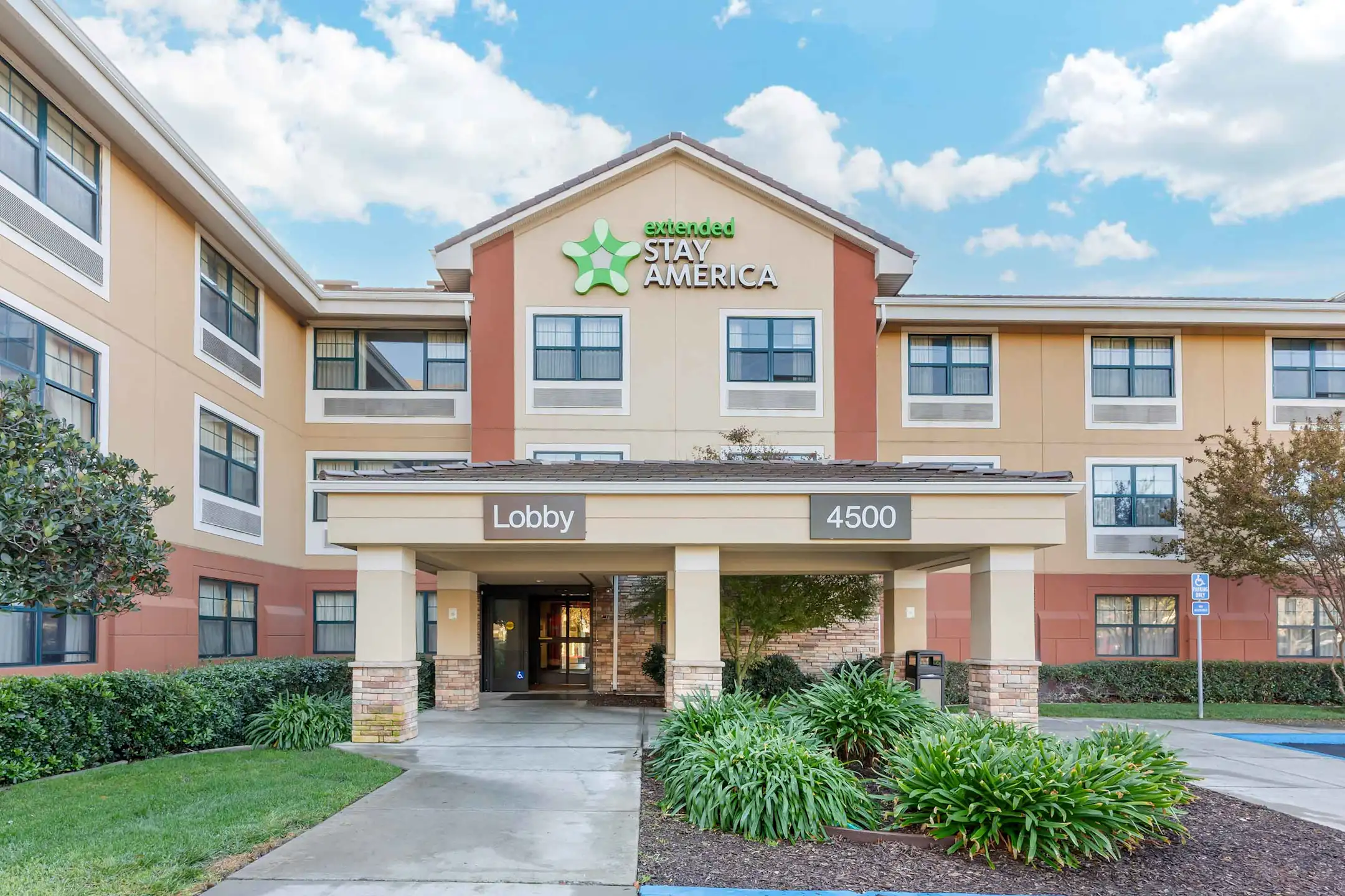 Furnished Studio Dublin Hacienda Dr. Apartments Dublin, CA 94568