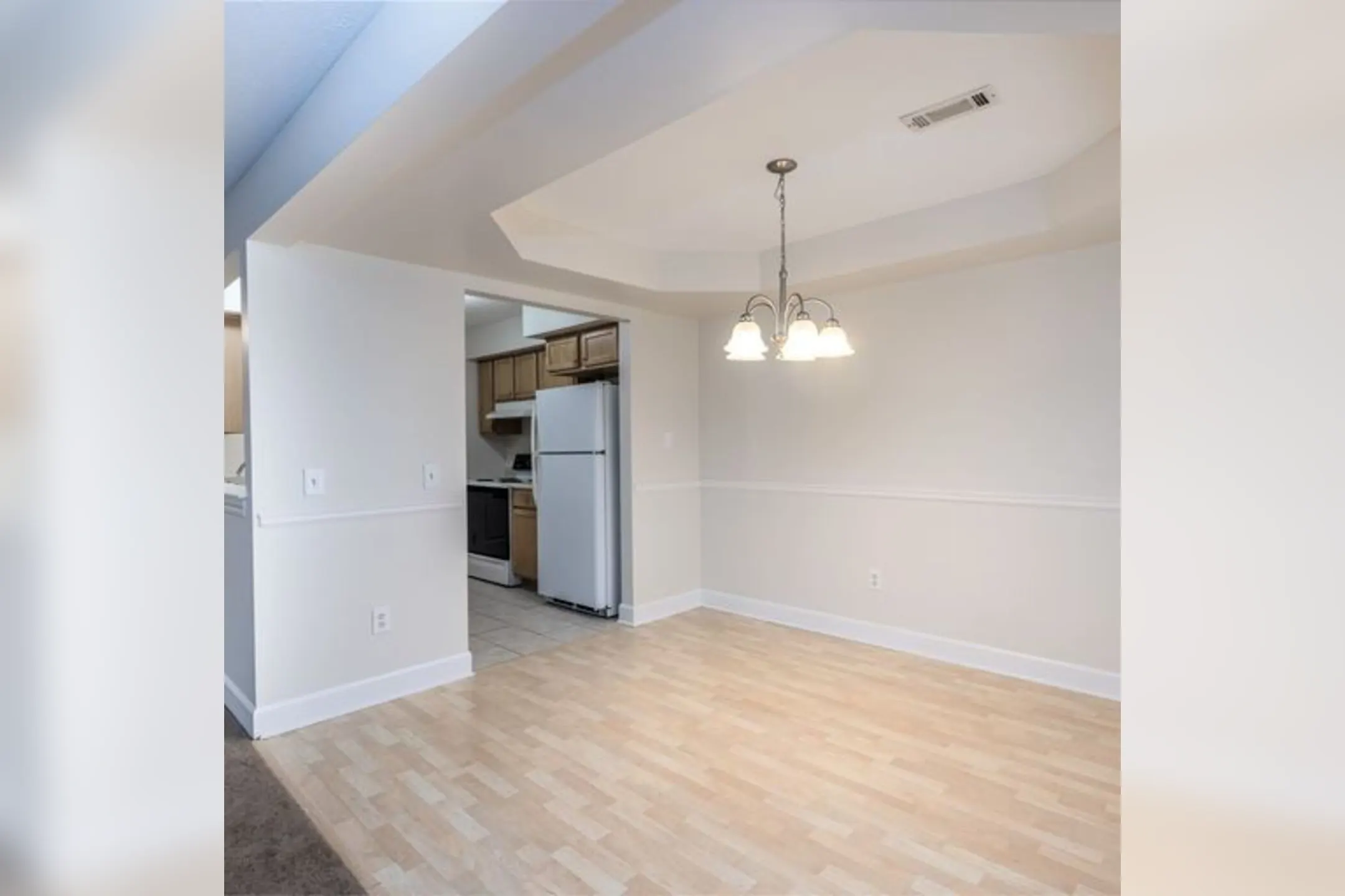 Jordache Park Apartments 1401 Jorpark Cir Spencerport, NY