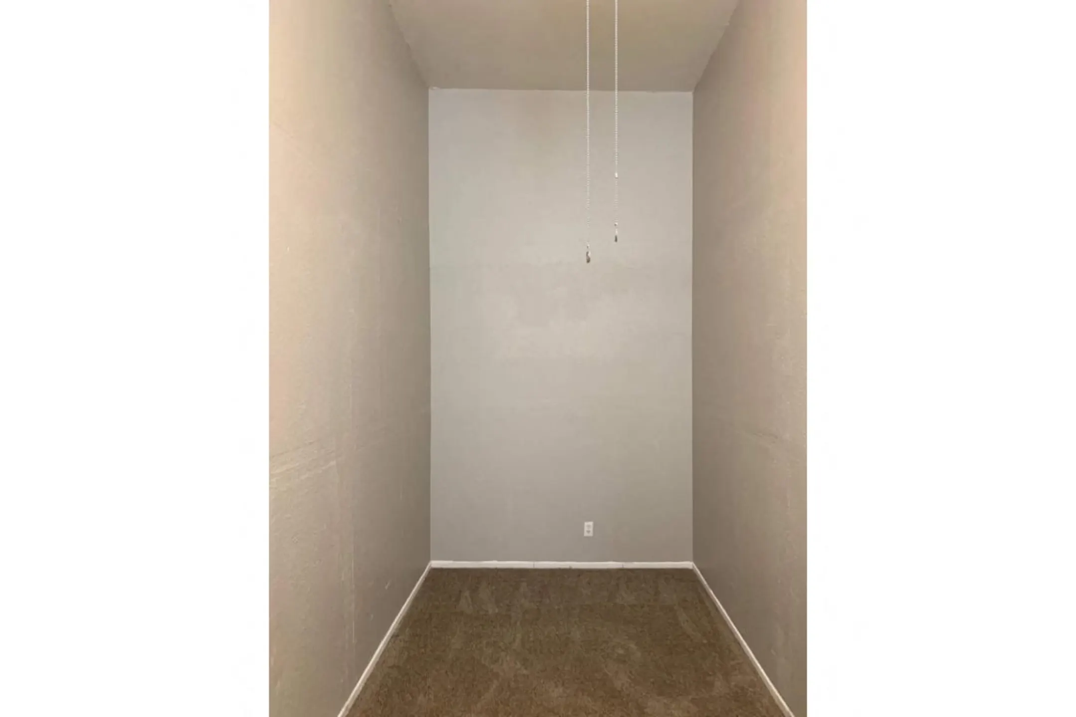 Madison Park Apartments - Riverside, CA
