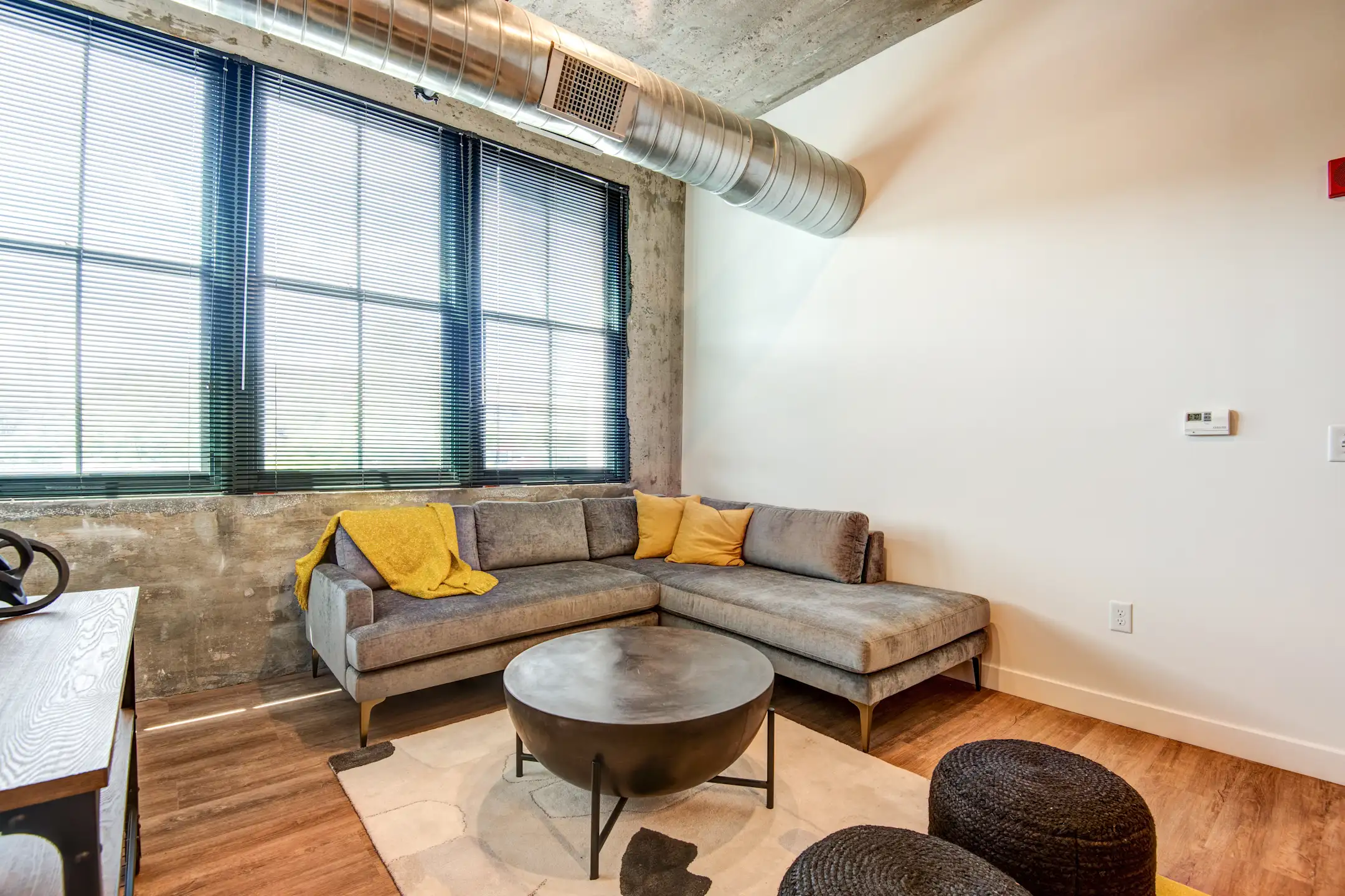 Montgomery Mill Apartments Windsor Locks, CT 06096