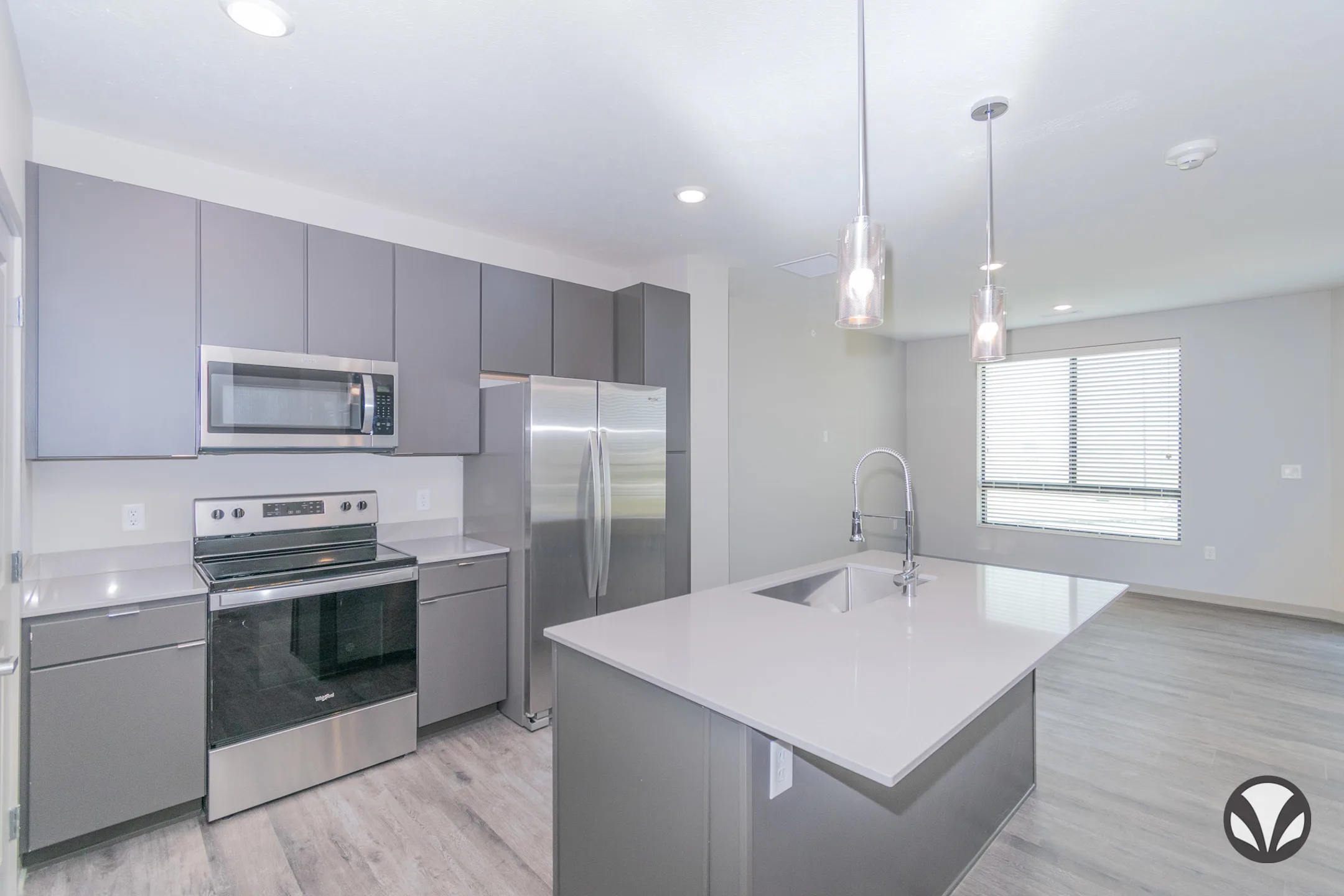 Chateau at Yankee Hill Apartments Lincoln, NE 68516