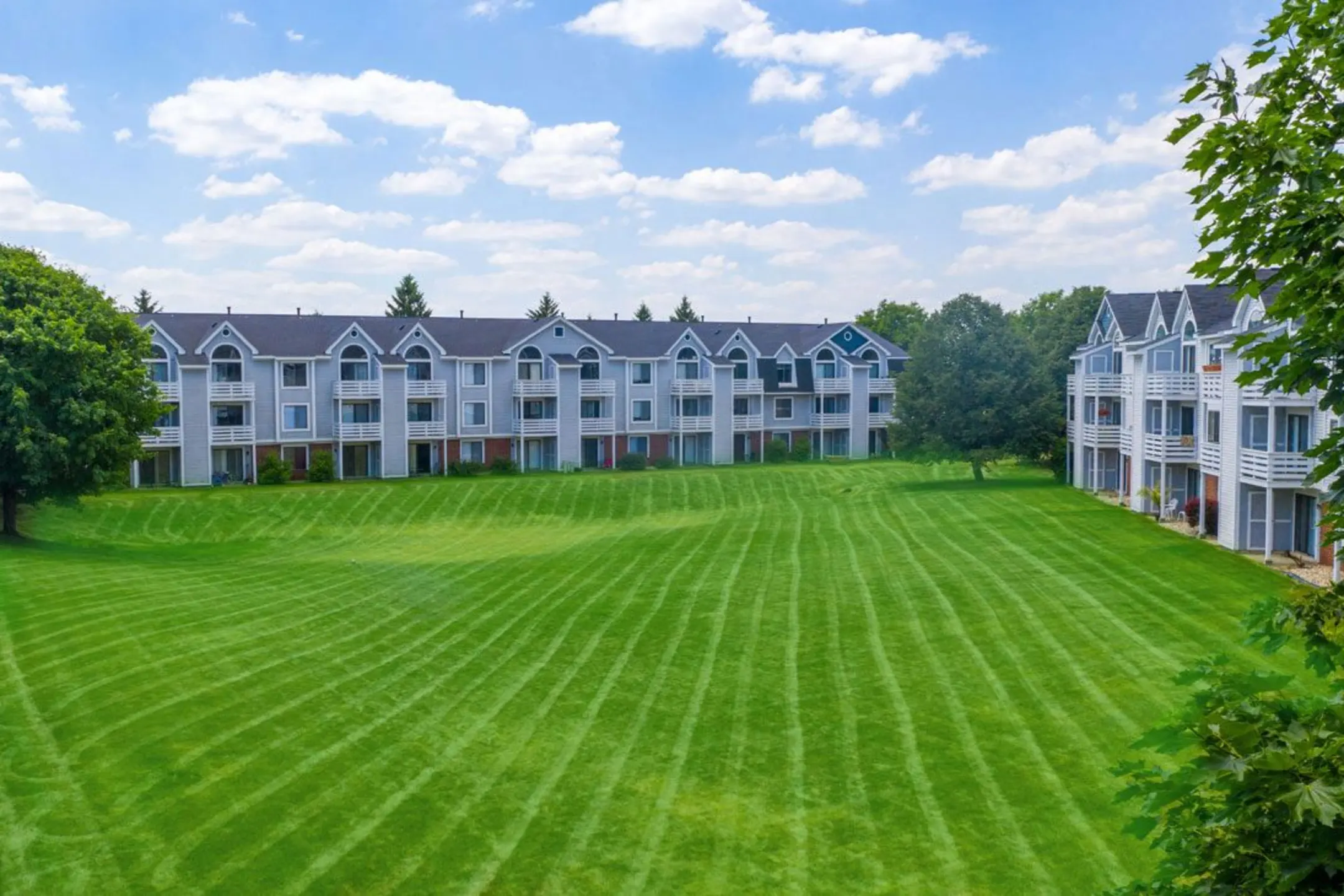 Indian Lakes 5726 Seneca Dr Mishawaka, IN Apartments for Rent Rent.