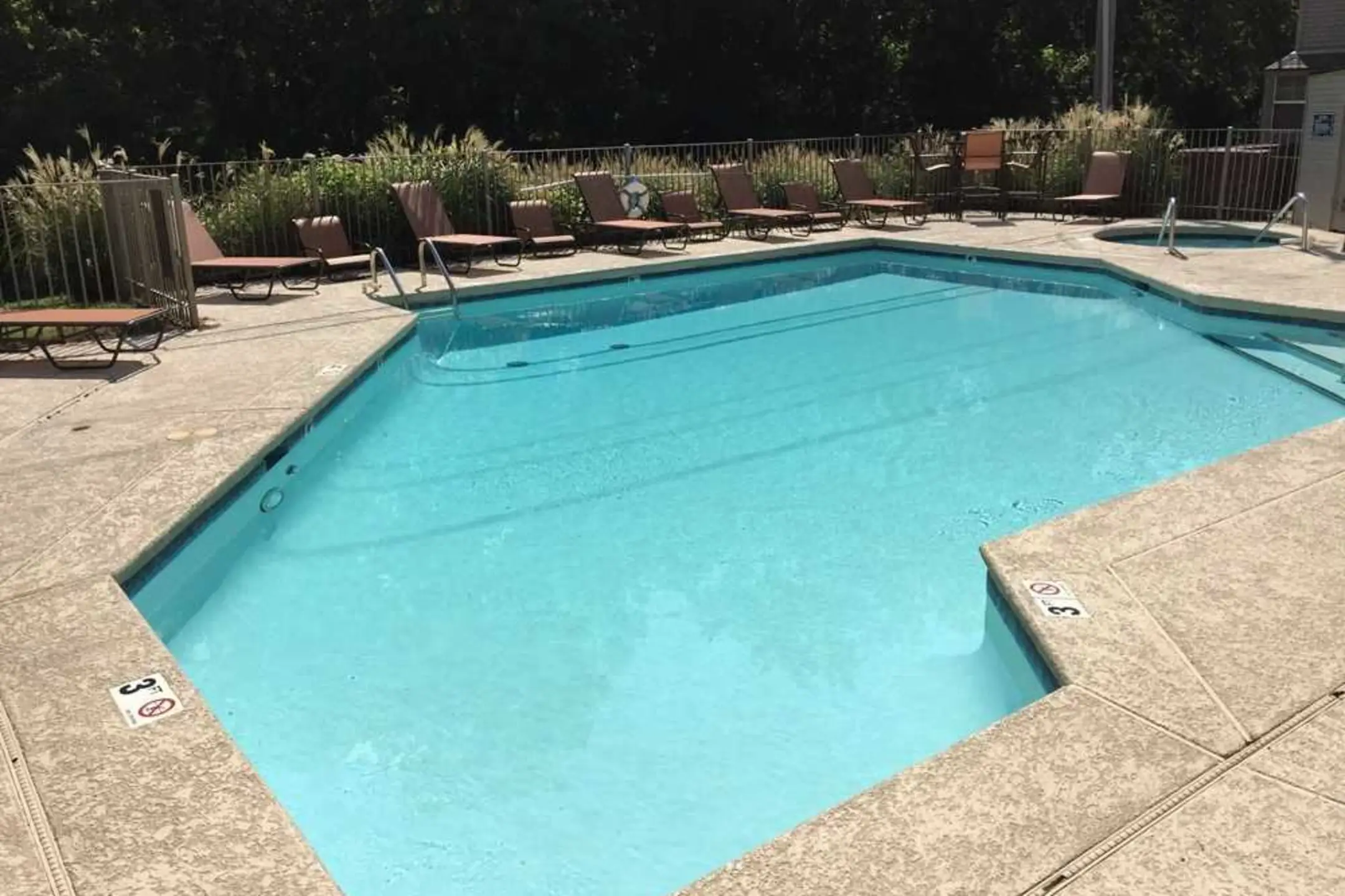 Pool - Creekwood - Tulsa, OK