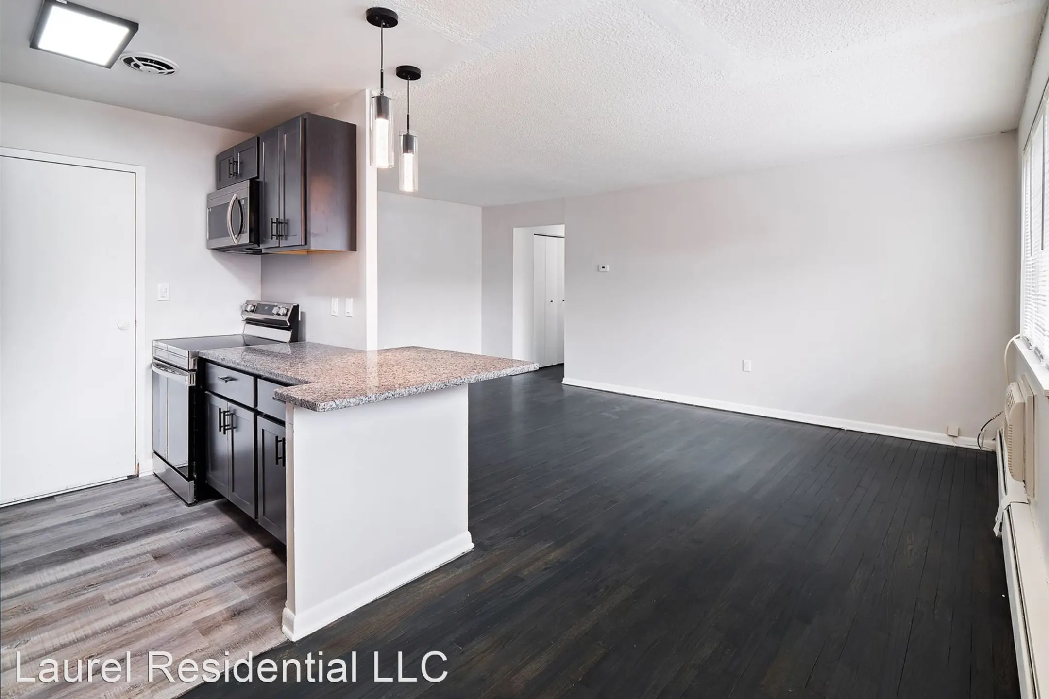 Coventry Mayfield Apartments Apartments Cleveland Heights, OH 44118