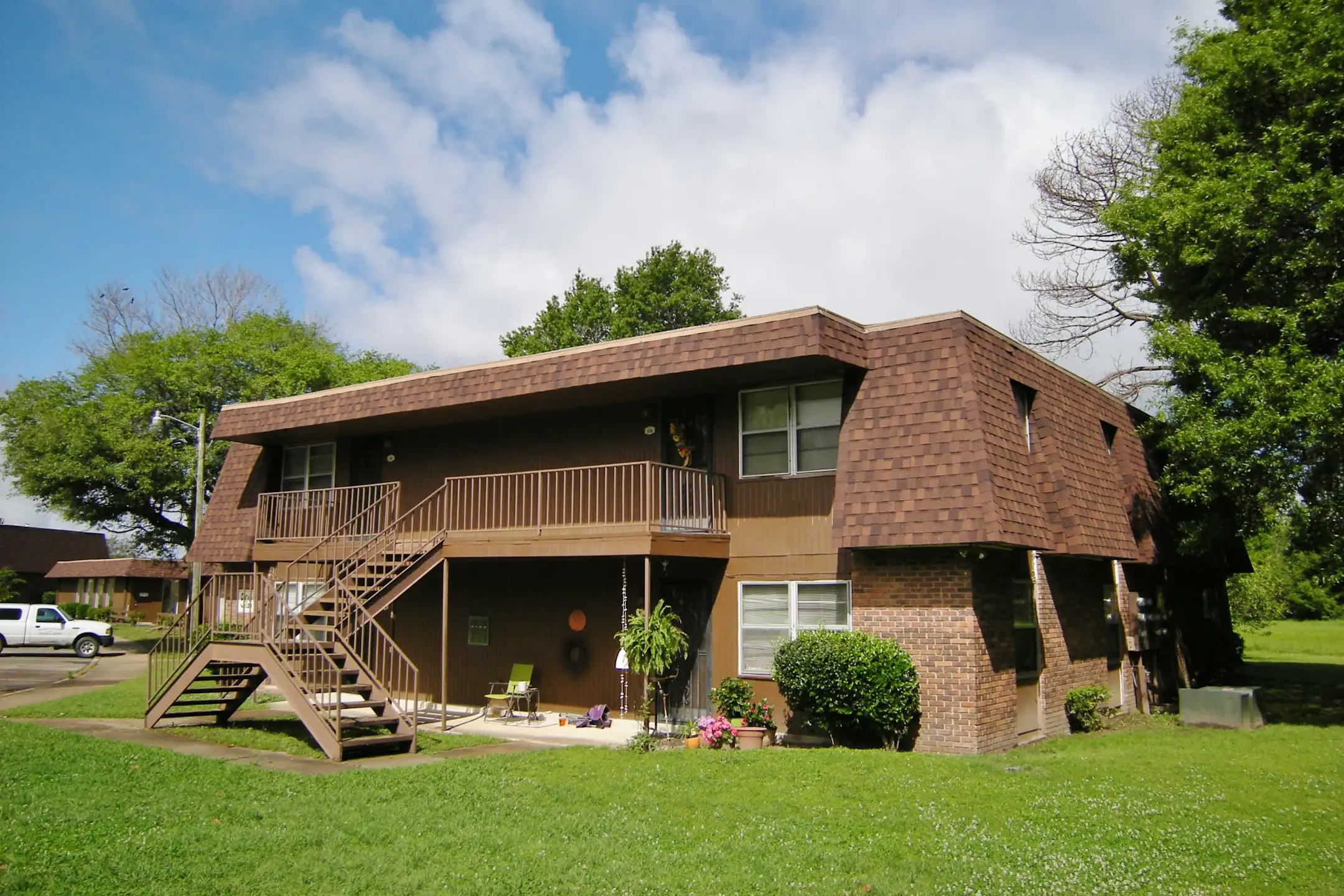 Country Club Apartments 113 Crestline Dr Clarksdale, MS Apartments