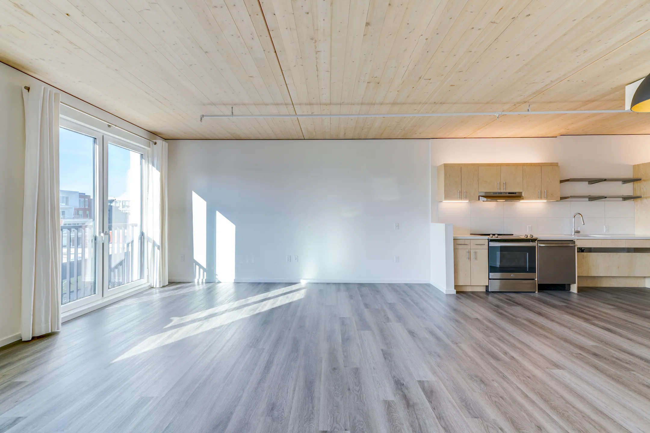Living Room - The Canyons - Portland, OR