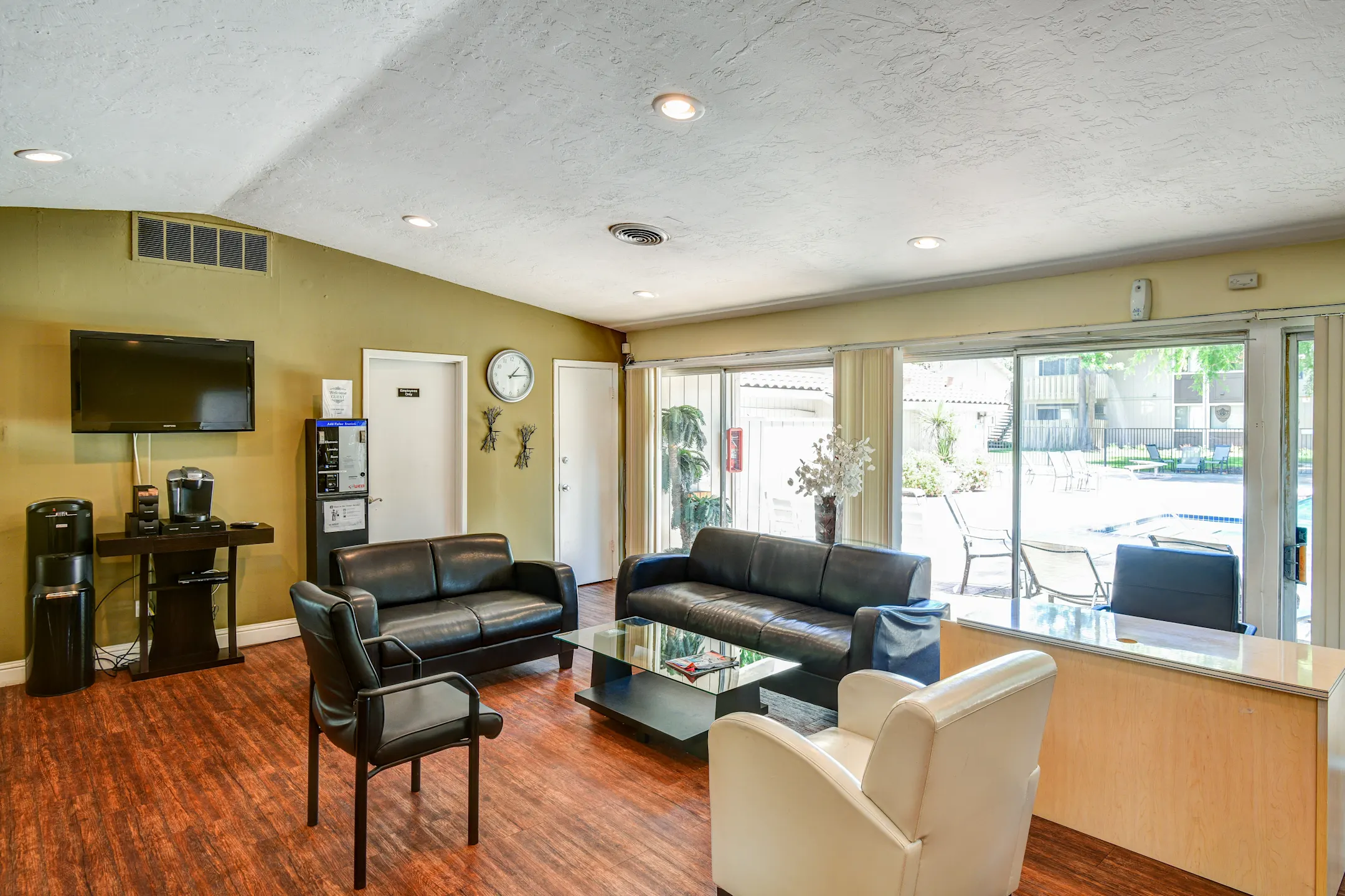 Almaden Terrace Apartments San Jose, CA 95125