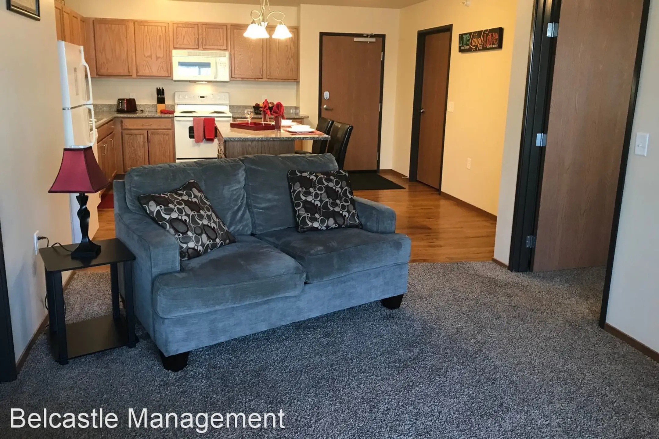 Living Room - Citadel Apartments - Bismarck, ND
