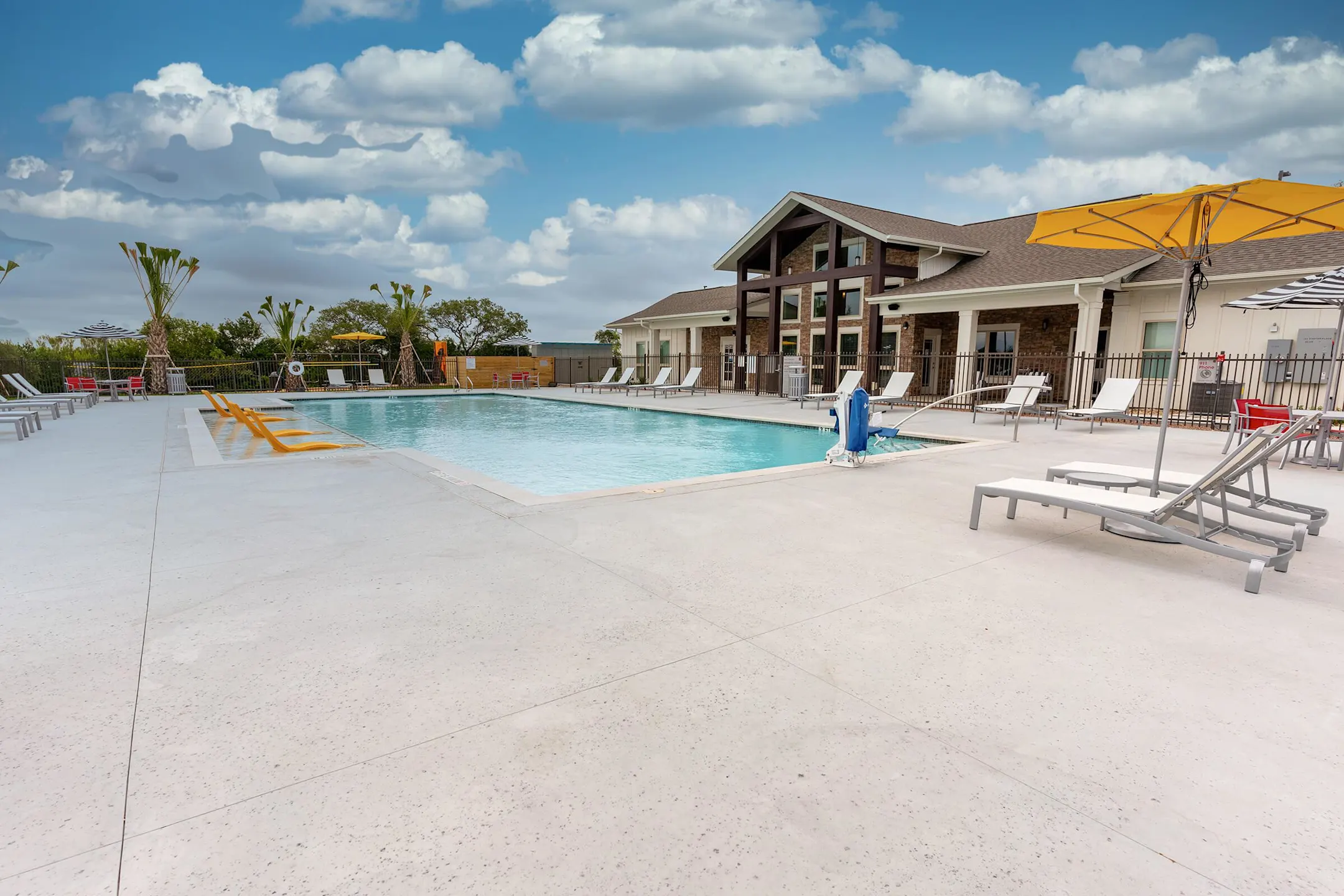 Pool - The Ranch at West End - San Antonio, TX