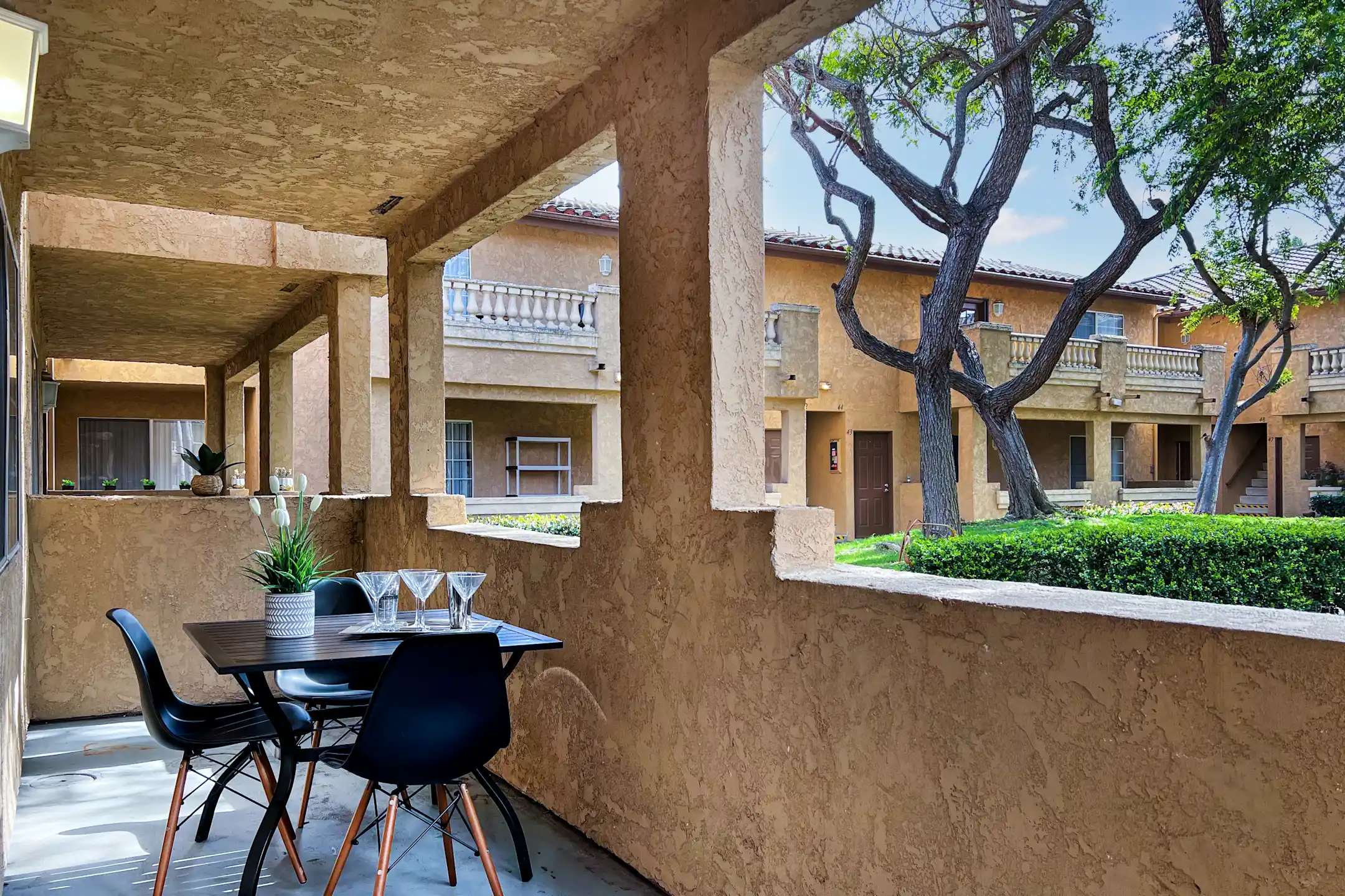 La Jolla Nobel Apartments San Diego, CA 92122