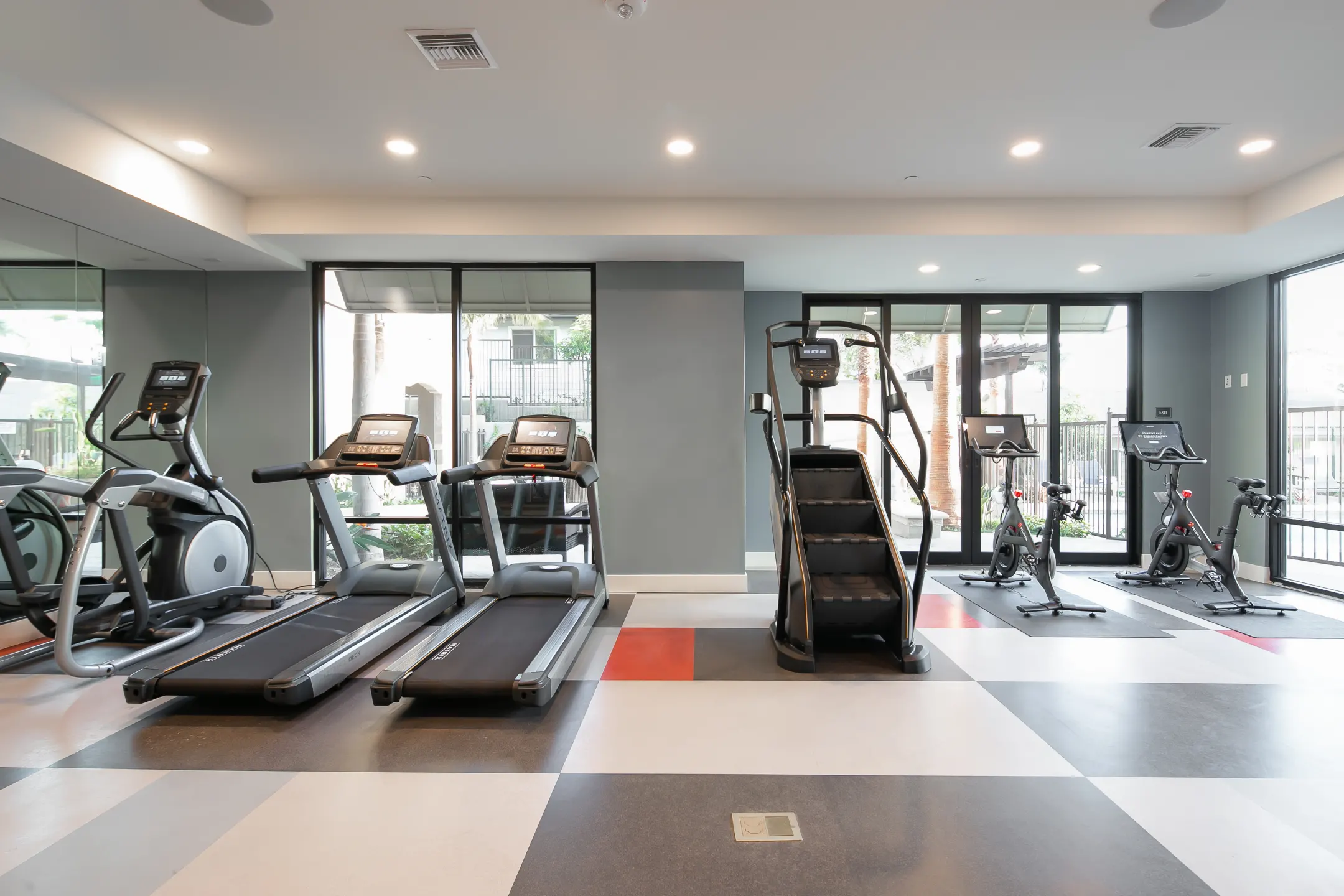 Fitness Weight Room - Island View Luxury Apartment Homes - Ventura, CA