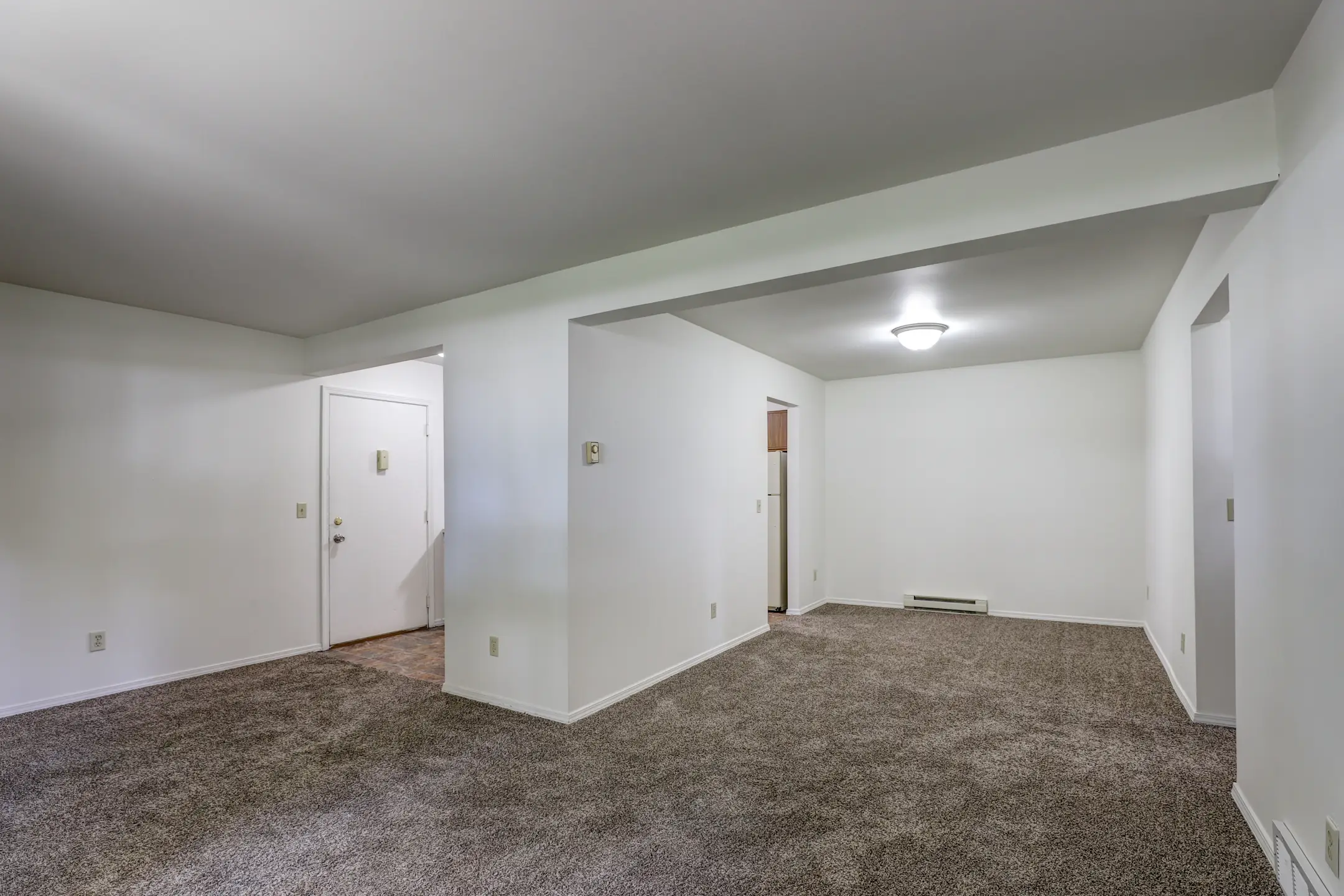 Silver Creek Apartments 11883 Silver Creek Dr Birch Run, MI