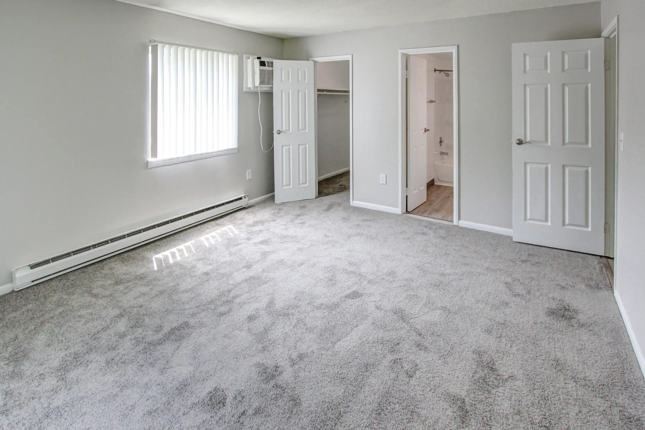 Highland Club Apartments 20 Eastview Dr Watervliet, NY Apartments