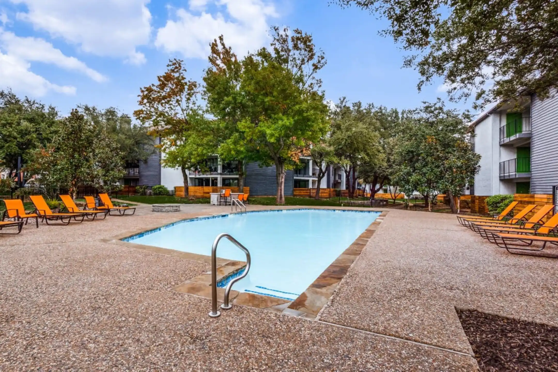 Birch Apartment Homes Apartments Dallas, TX 75238