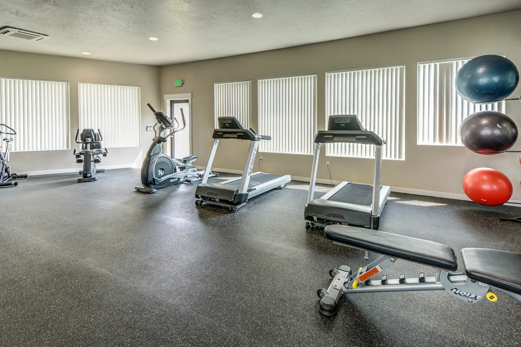 Crossroads Apartments 1090 N Cecil Rd Post Falls, ID Apartments for