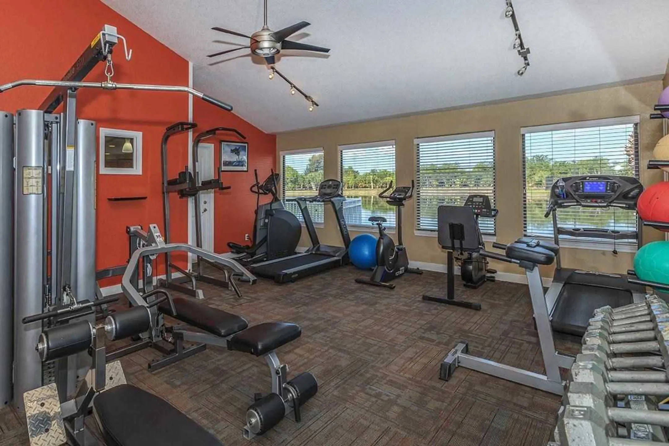 Fitness Weight Room - Fountain Lake Apartments - Bradenton, FL