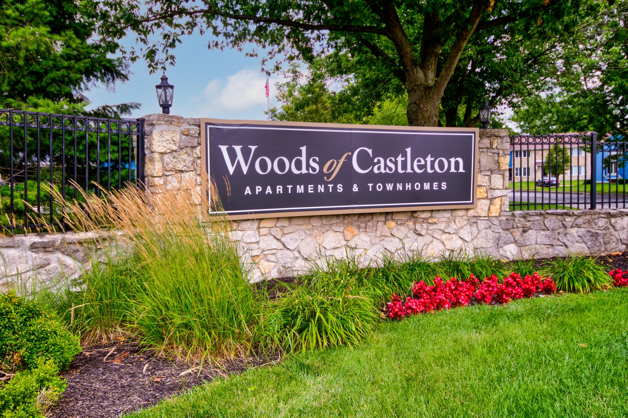 Community Signage - Woods of Castleton - Indianapolis, IN