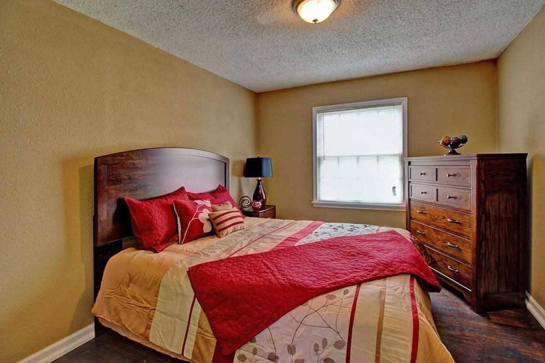 Bedroom - The Residences at Linwood - Wichita, KS