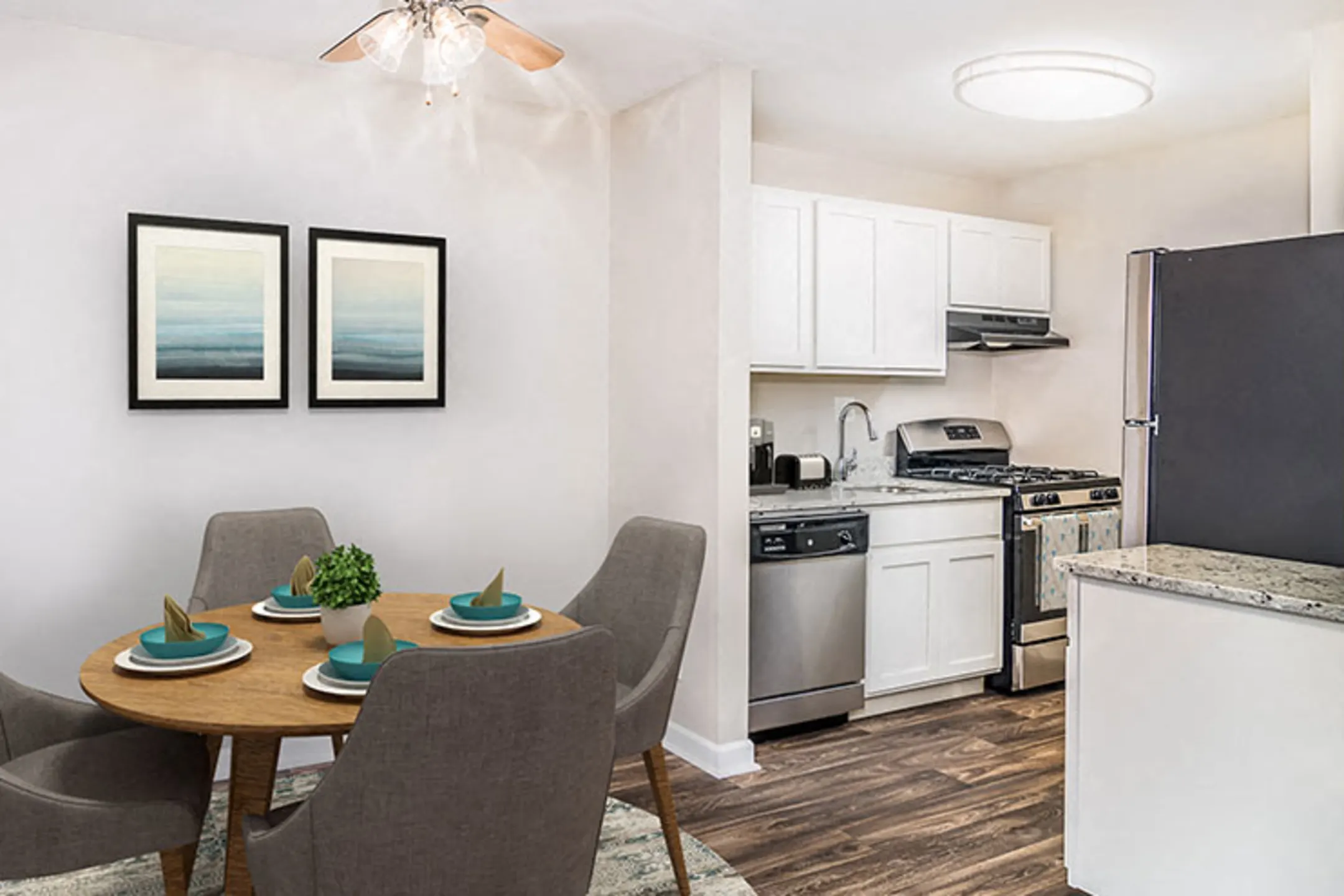 Prentiss Creek at Downers Grove Apartments Downers Grove, IL 60516