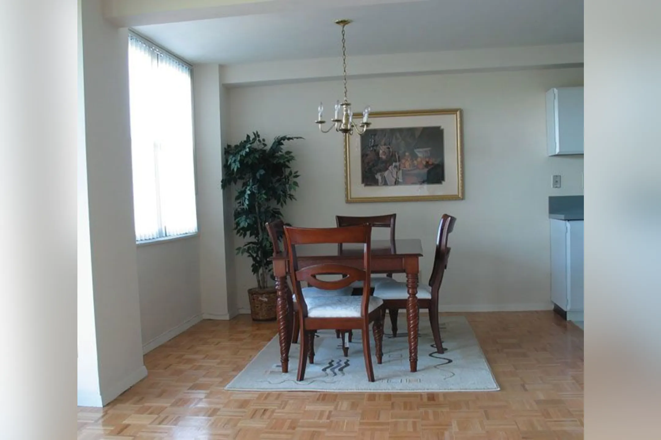 Country Club Towers 140 Hepburn Rd Clifton, NJ Apartments for Rent