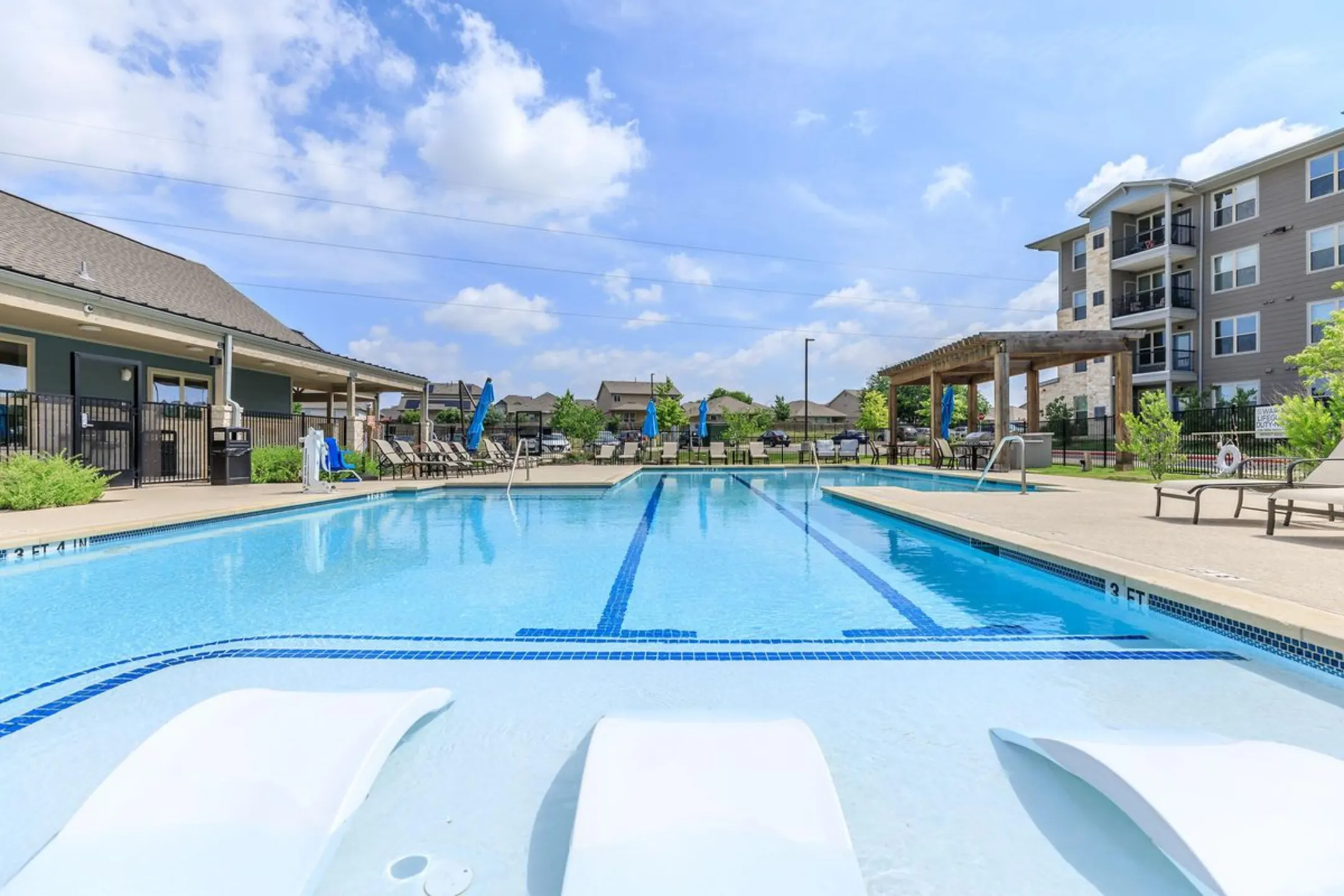 Pool - Legacy Ranch at Dessau East - Pflugerville, TX