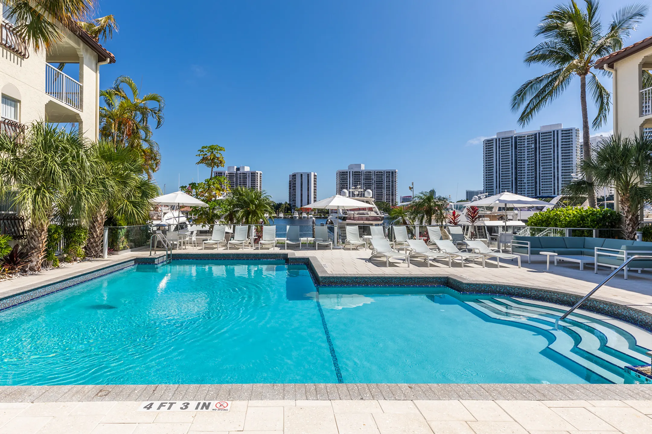 Waterways Village Apartments - Miami, FL