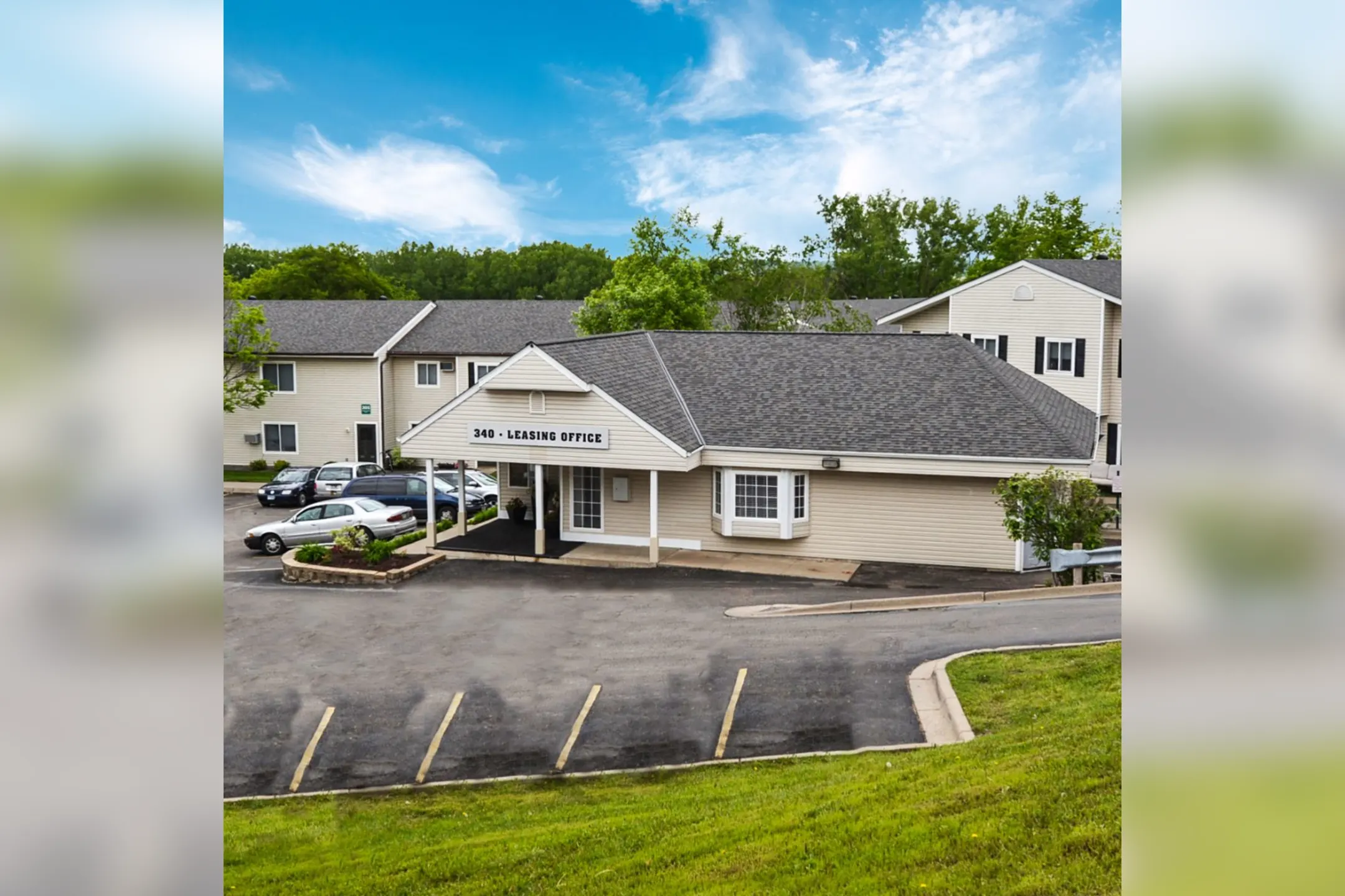 Carver Ridge Townhomes 340 Crosstown Blvd Chaska, MN Townhomes for