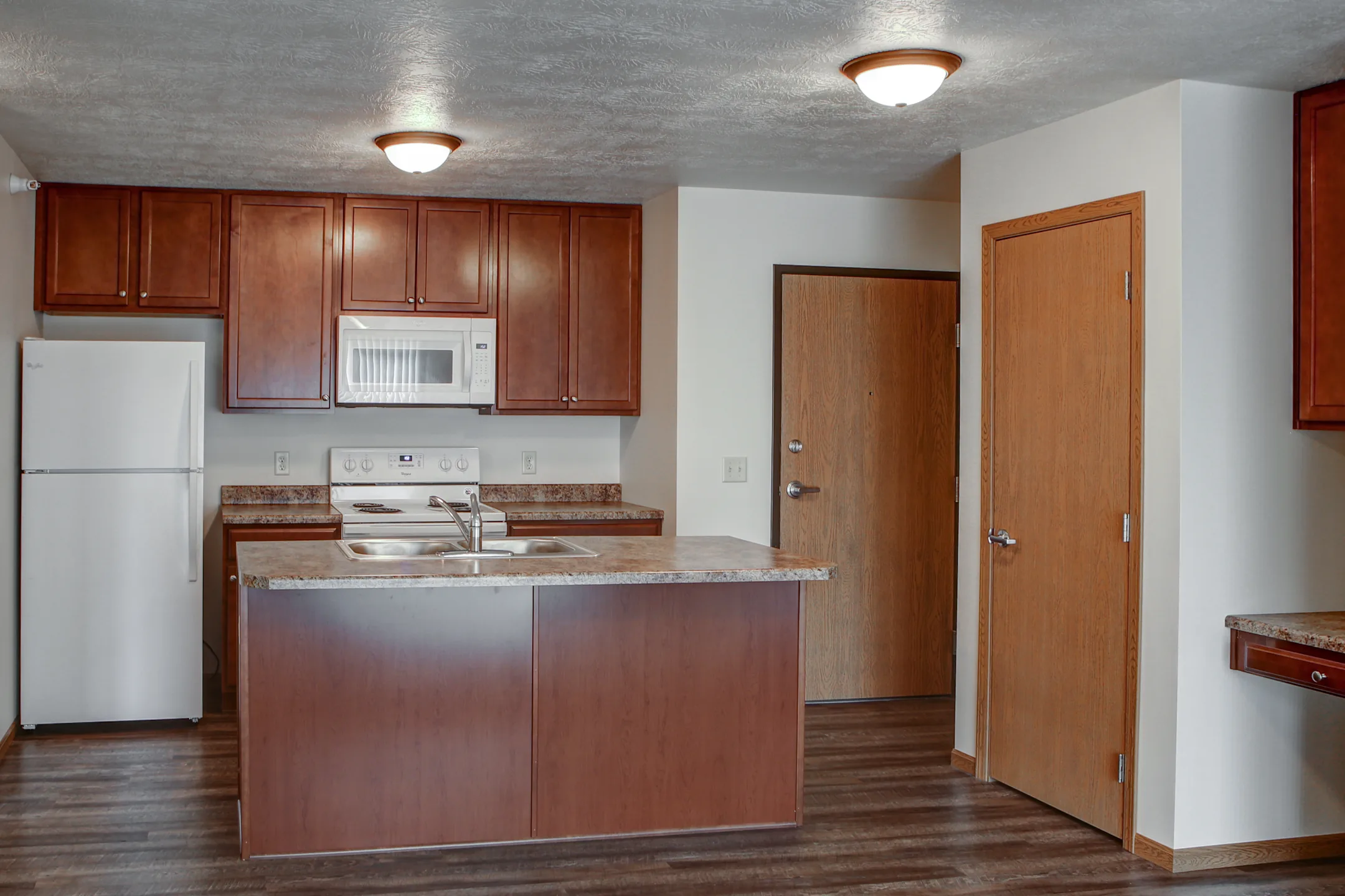 Kitchen - Meadows - Harrisburg, SD