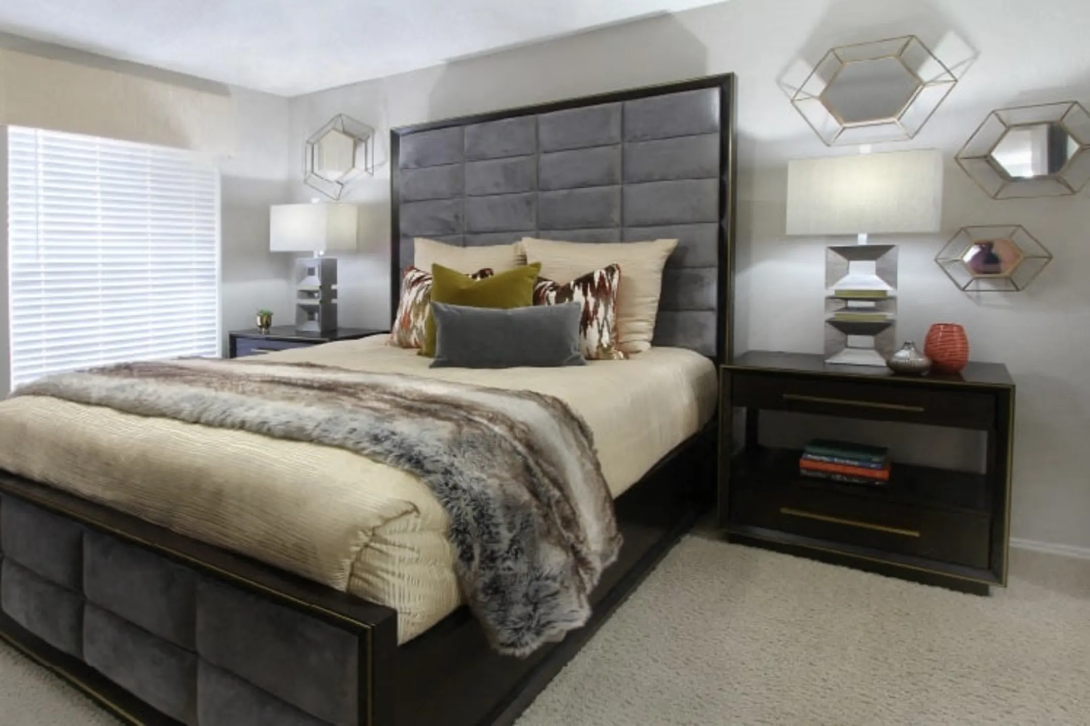 Preston Village Apartments Dallas, TX 75252