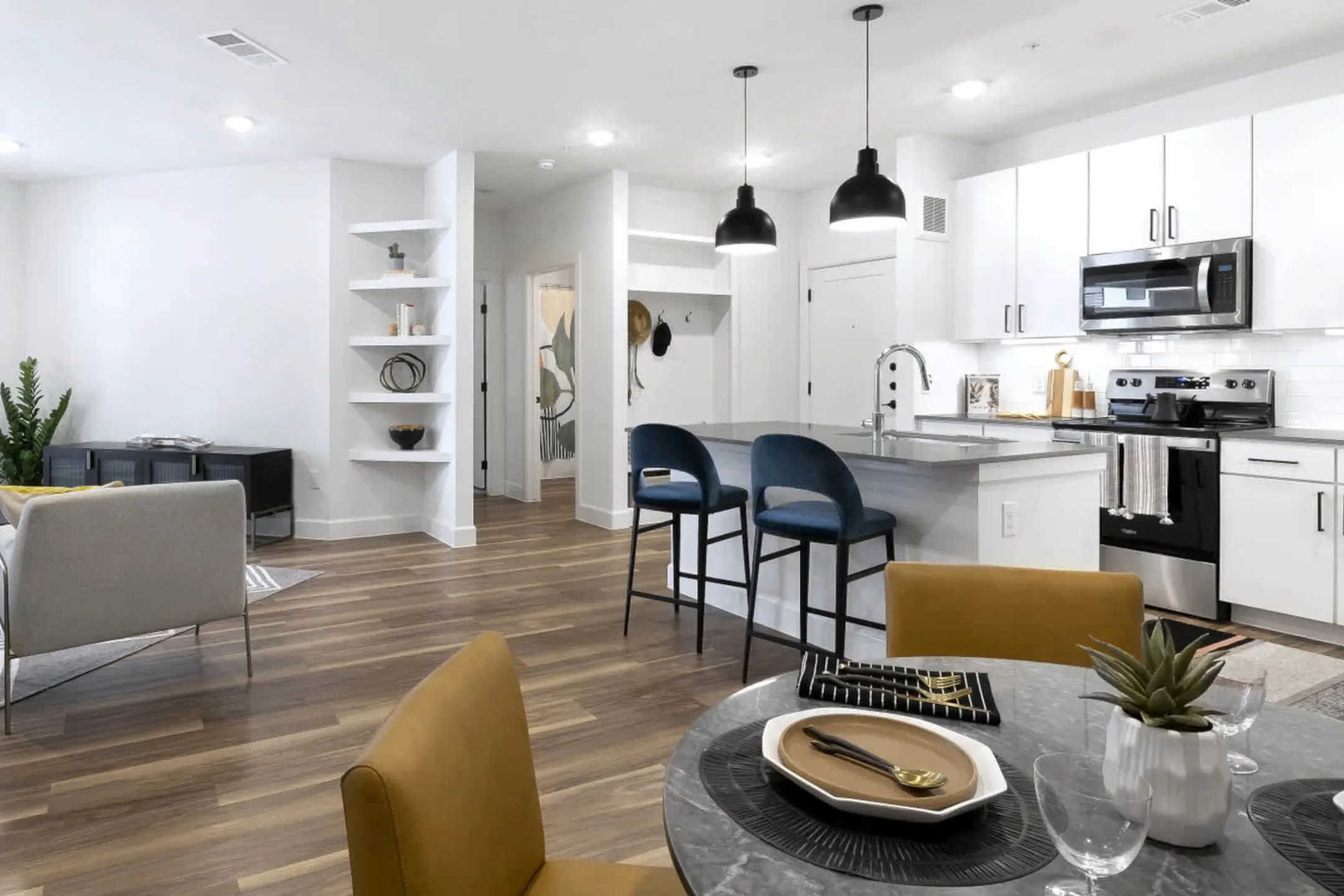 The Weaver Apartments Austin, TX 78702