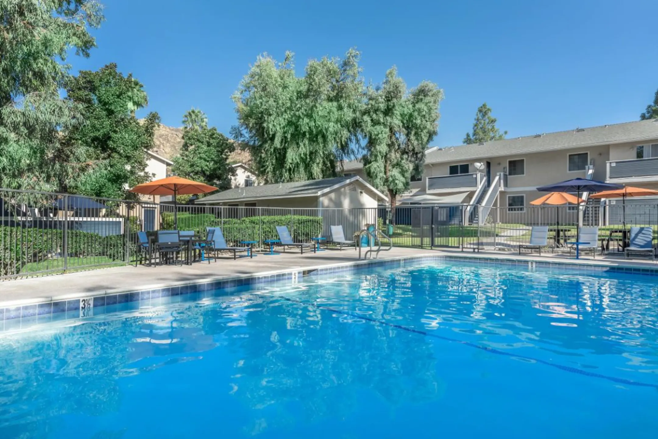 Pine Village Apartments - Riverside, CA 92501