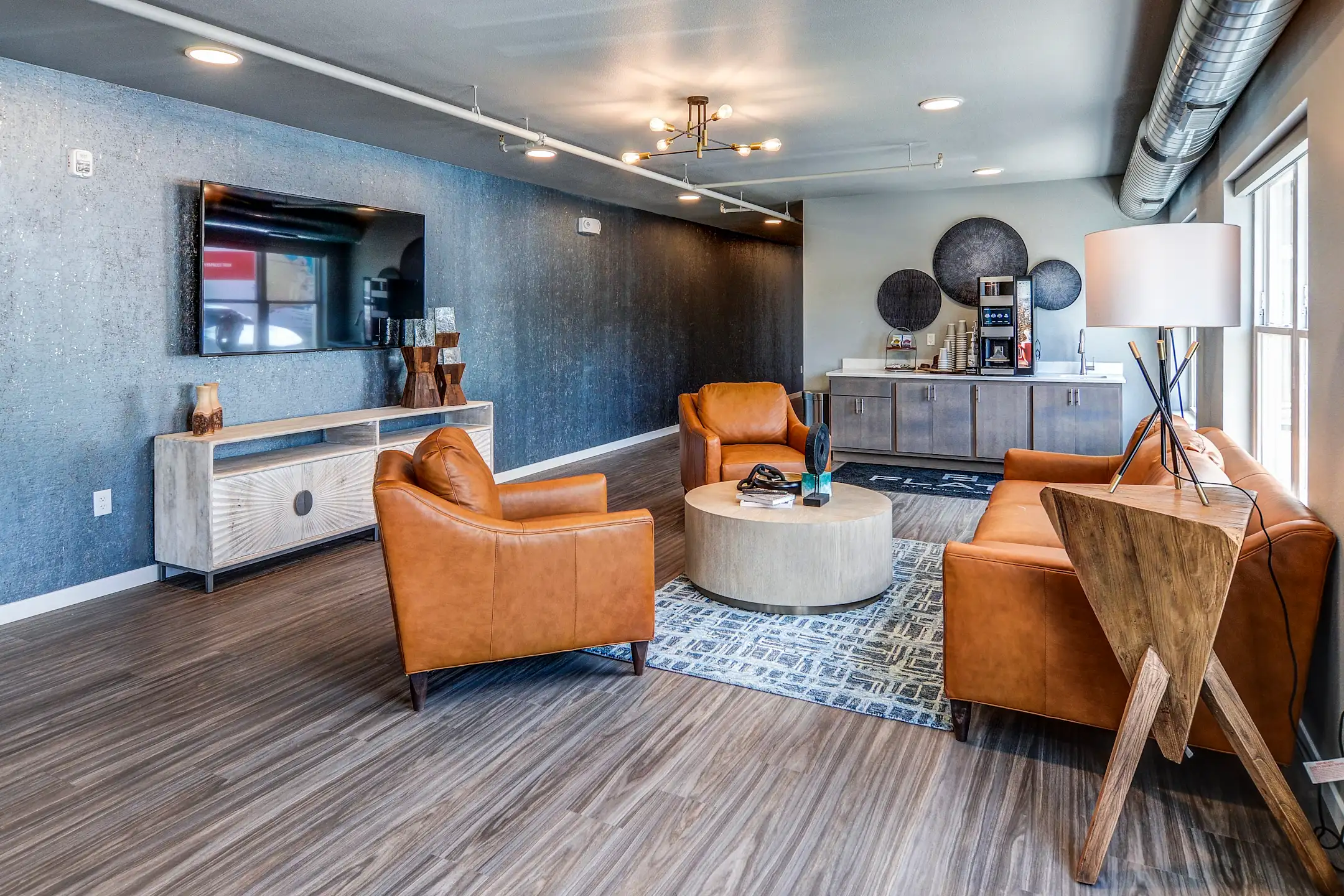 Flats at Neill Park Apartments Burnsville, MN 55337