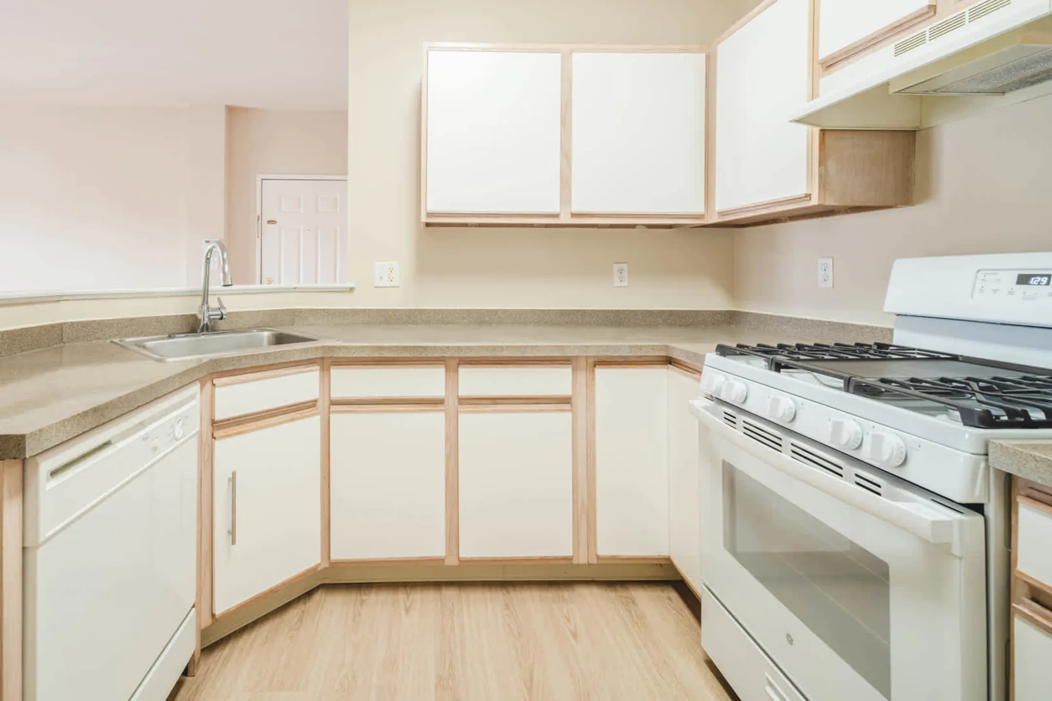 The Highlands at South Plainfield Apartments South Plainfield, NJ 07080