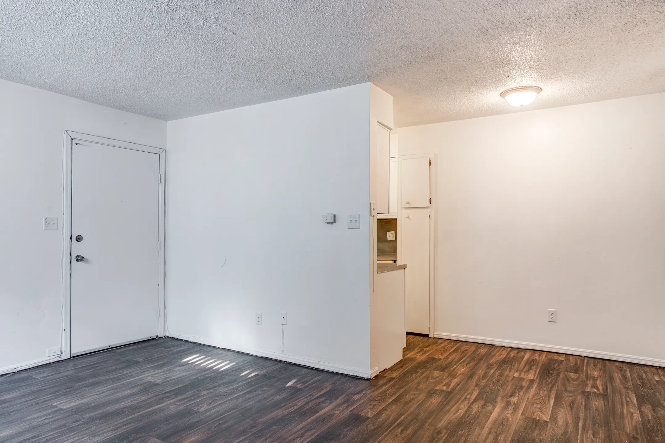 Chalet Apartments 120 Ne 21st St Moore, OK Apartments for Rent Rent.