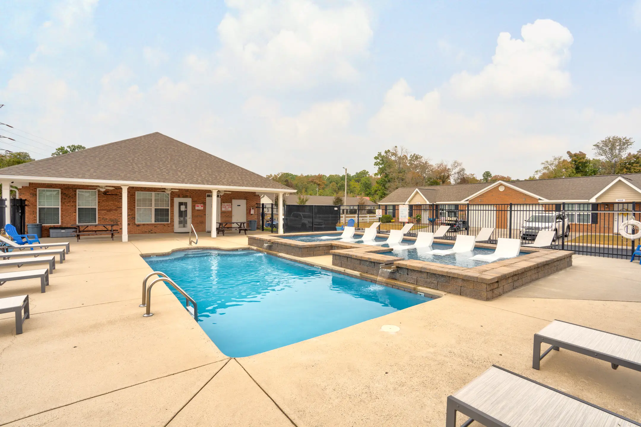 Fort O Apartments