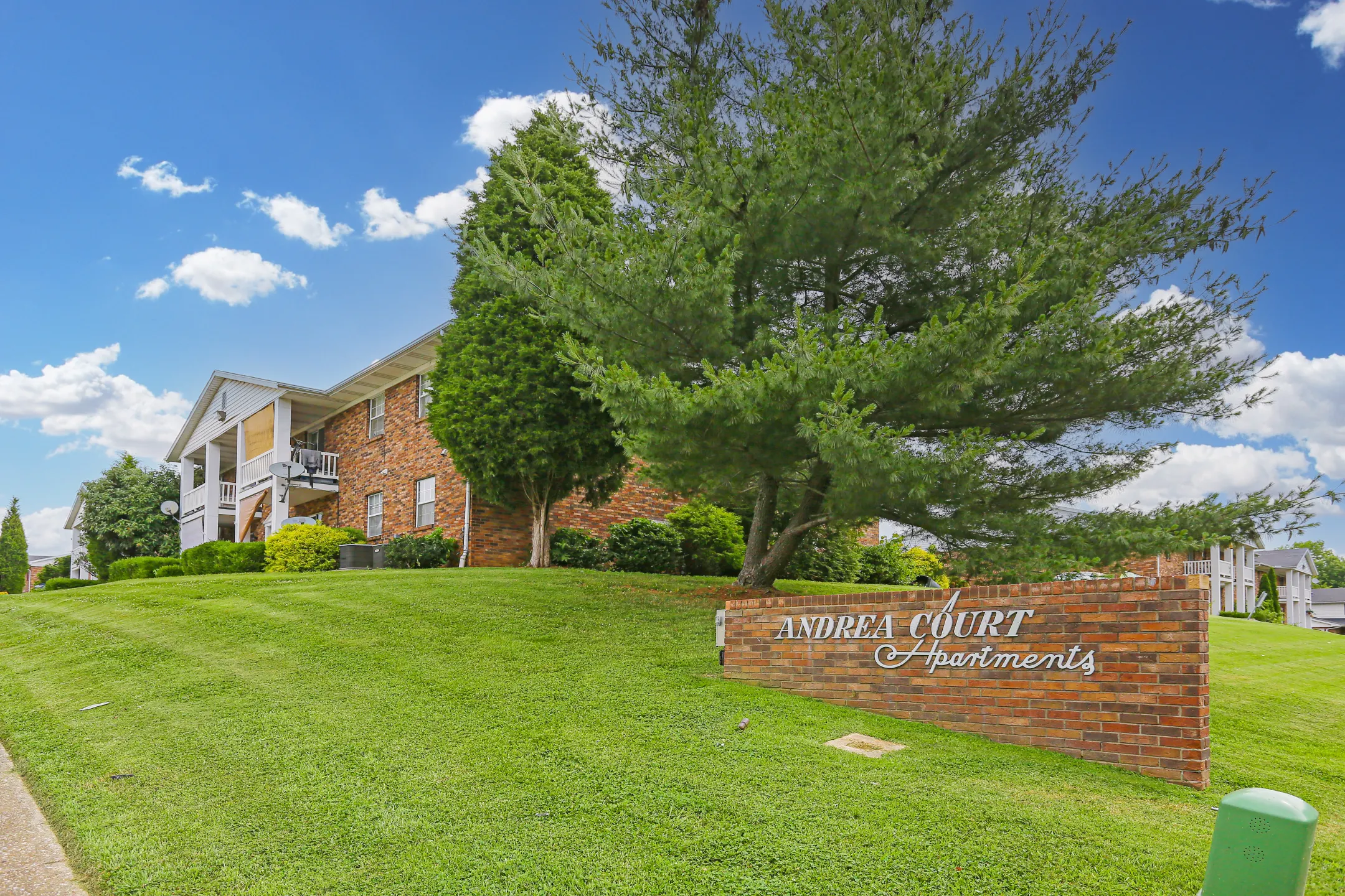 Andrea Court South Apartments Newburgh, IN 47630