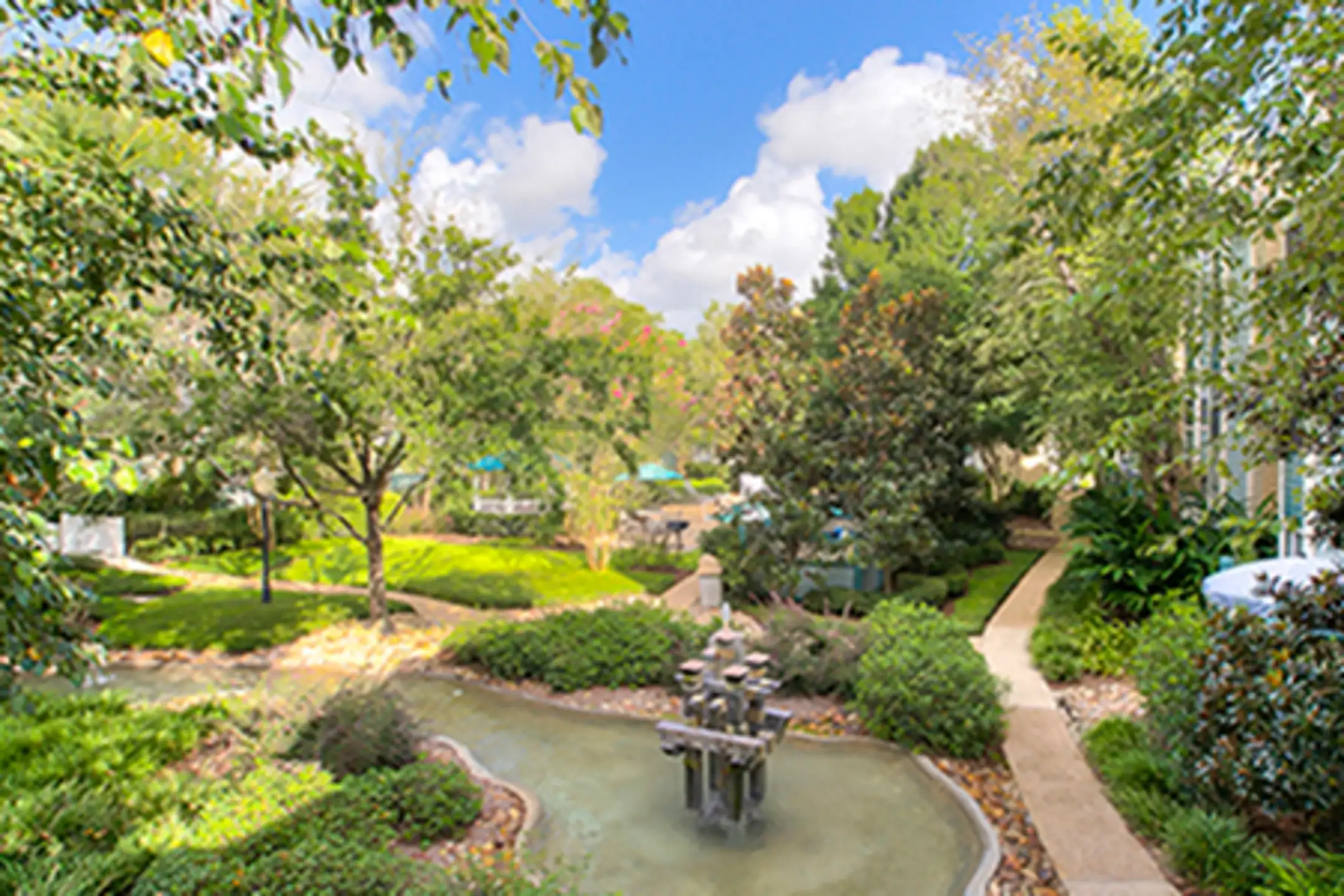 Clearwater Creek Apartments Elmwood, LA 70123