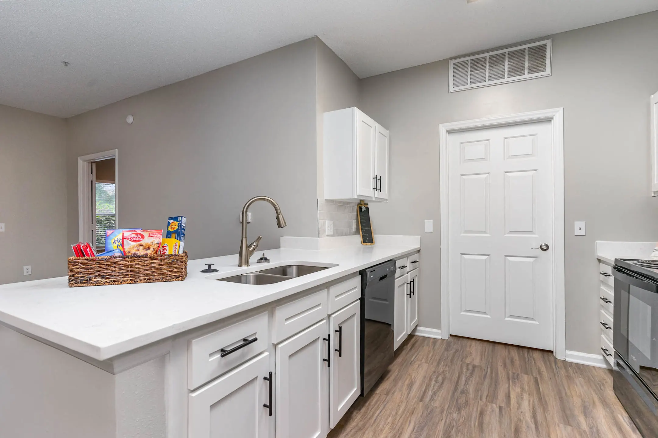 Mill Creek Apartments Apartments Wilmington, NC 28403