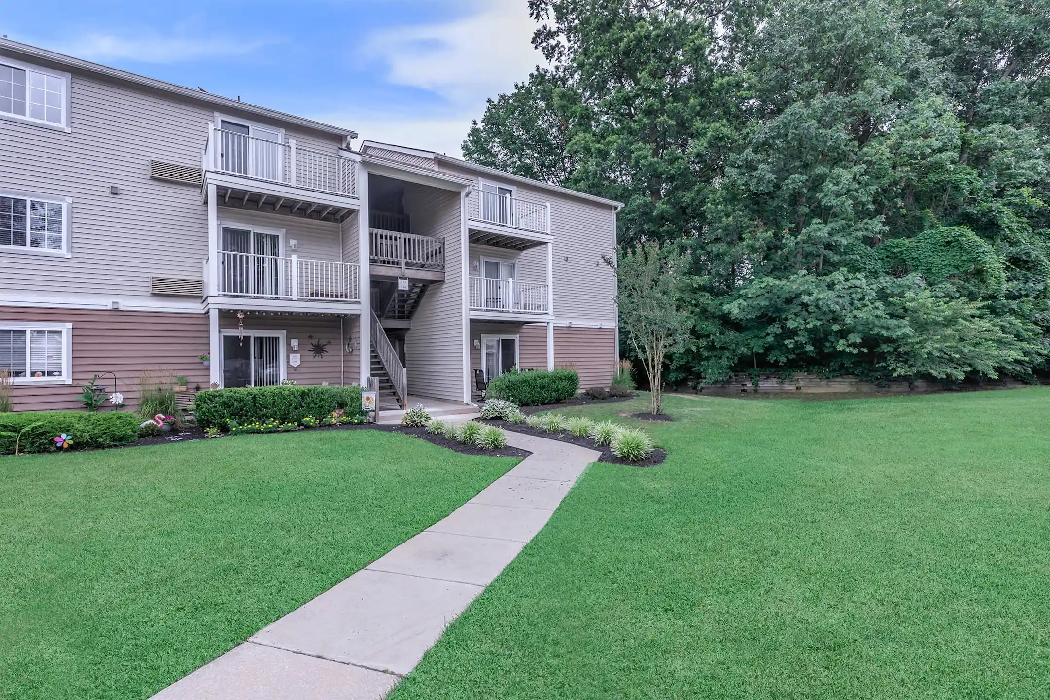 Summit Apartments Apartments Mount Laurel, NJ 08054