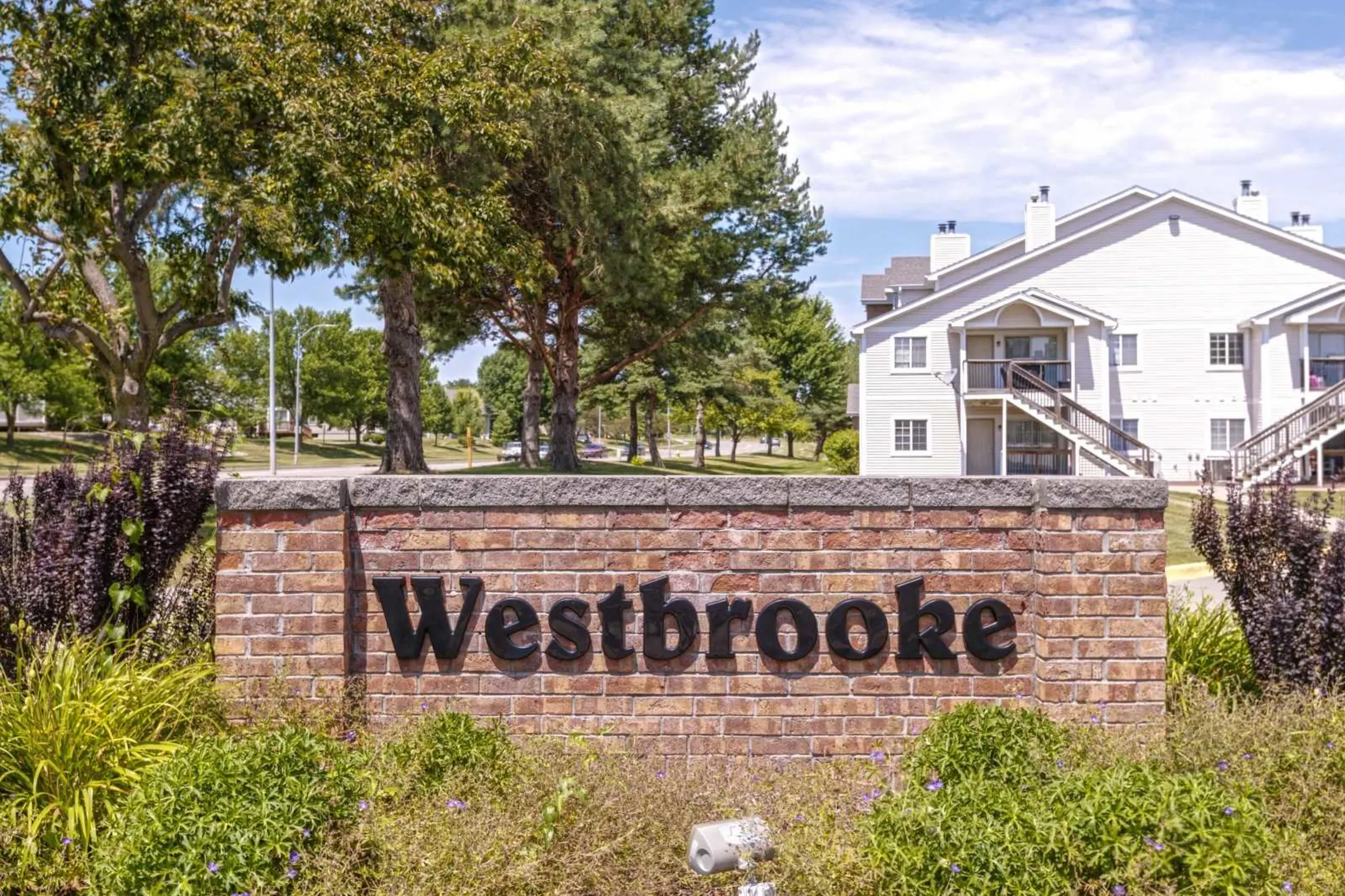 Community Signage - Westbrooke Apartments - West Des Moines, IA
