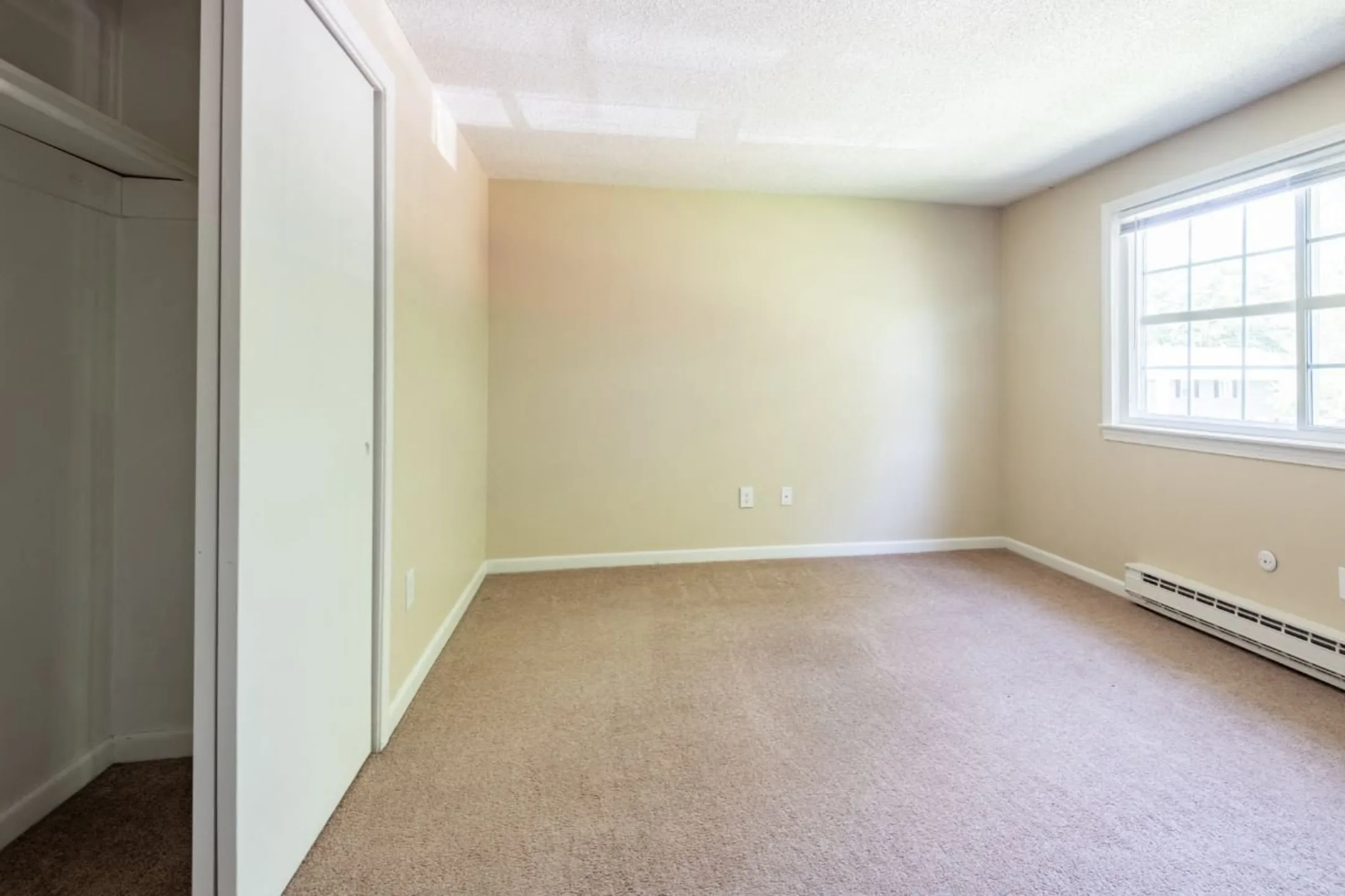 Yarmouth Green Apartments Yarmouth, ME 04096