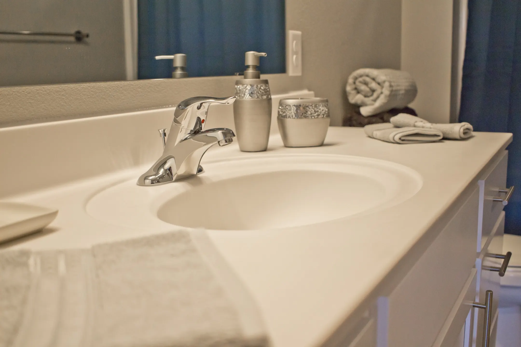 Bathroom - 29 West Apartments - Fargo, ND
