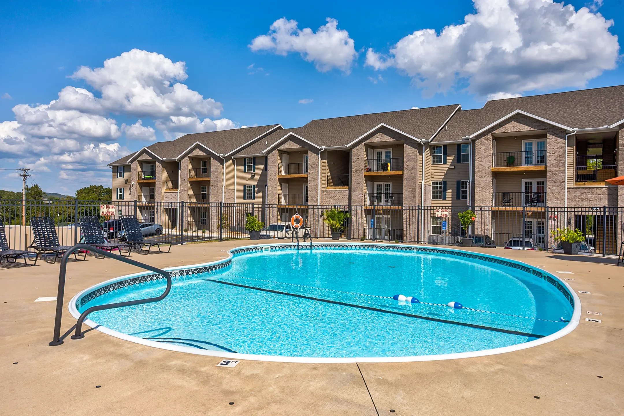 Terrace Green Apartments at Branson Apartments Branson, MO 65616