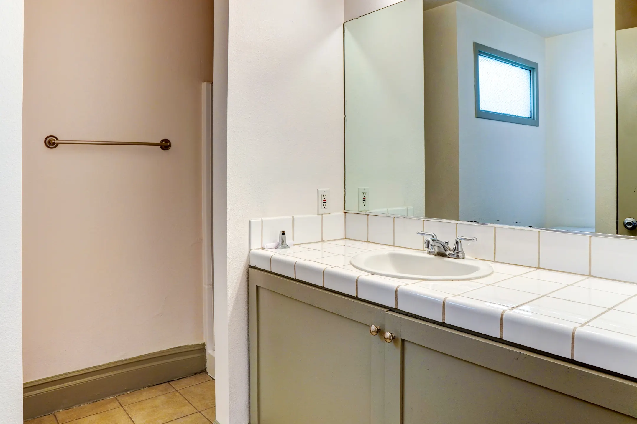 Bathroom - Virgil Apartments - Los Angeles, CA