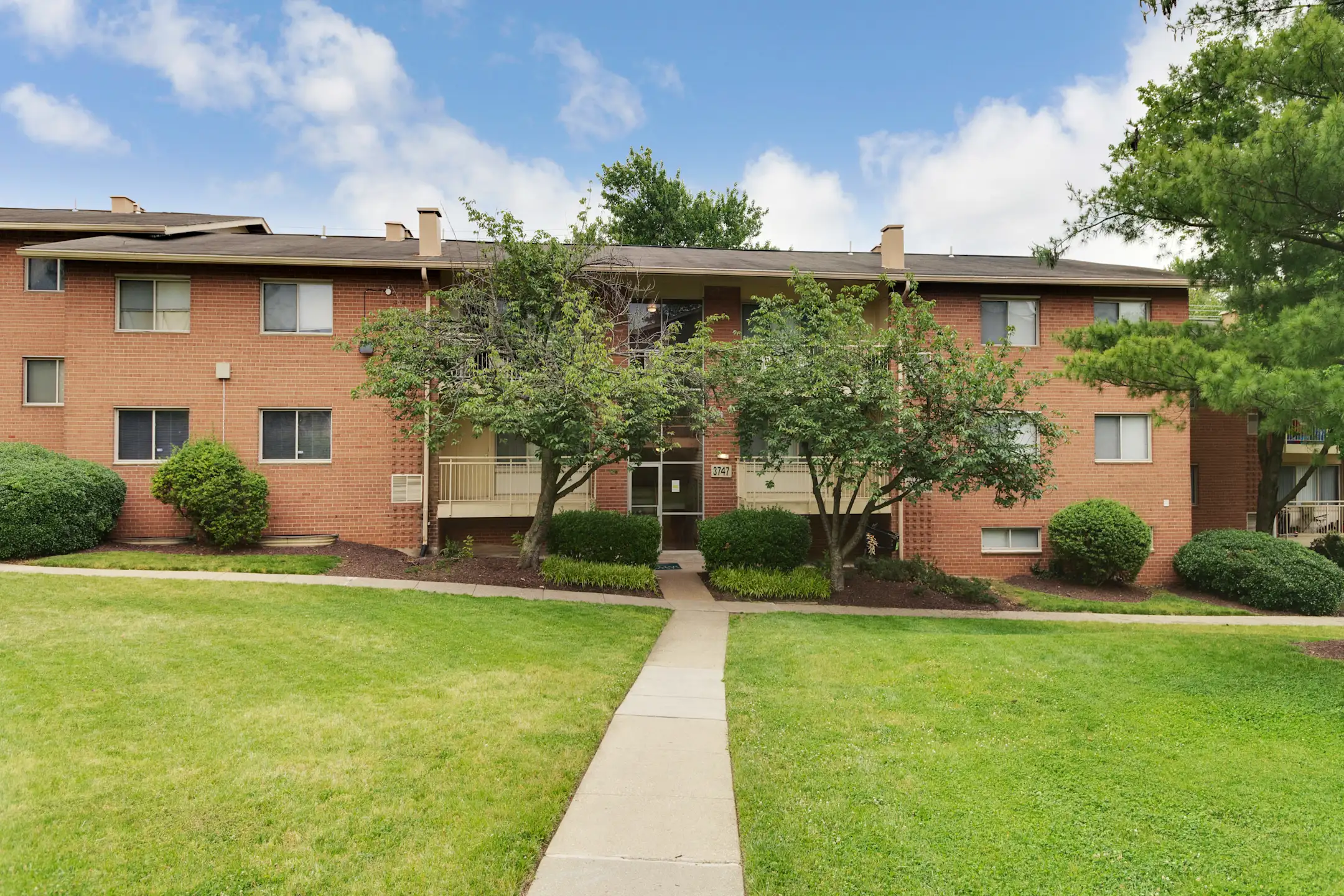 Penn Mar Apartments 3747 Donnell Dr District Heights, MD Apartments