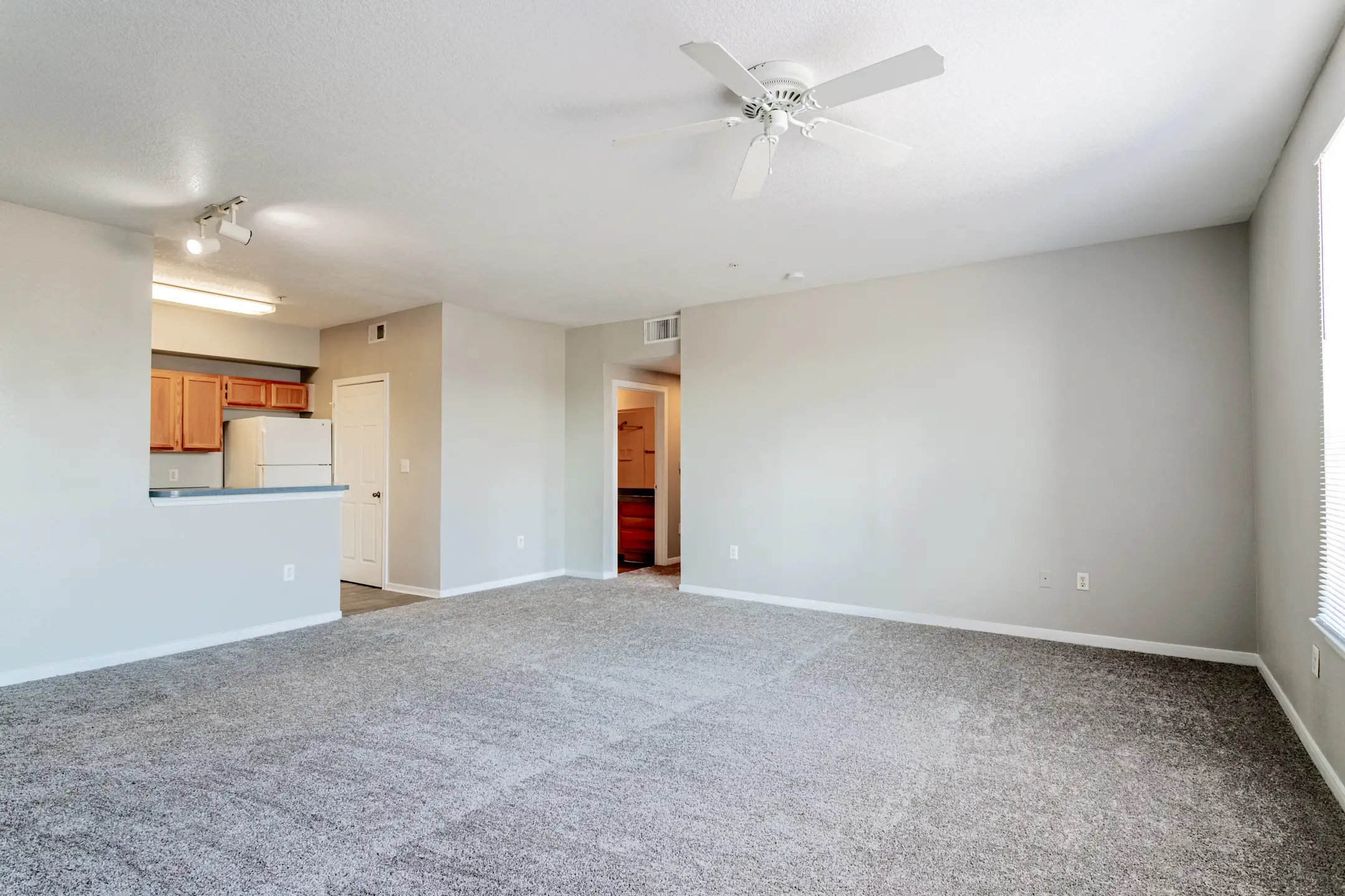 The Life at Clearwood Apartments Houston, TX 77075