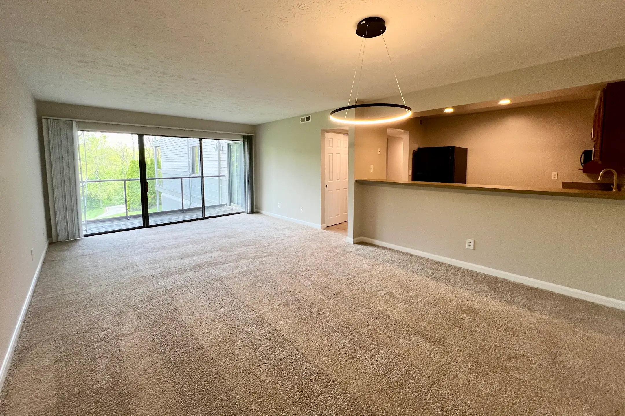 The Bluffs at Devou Park Apartments Covington, KY 41011